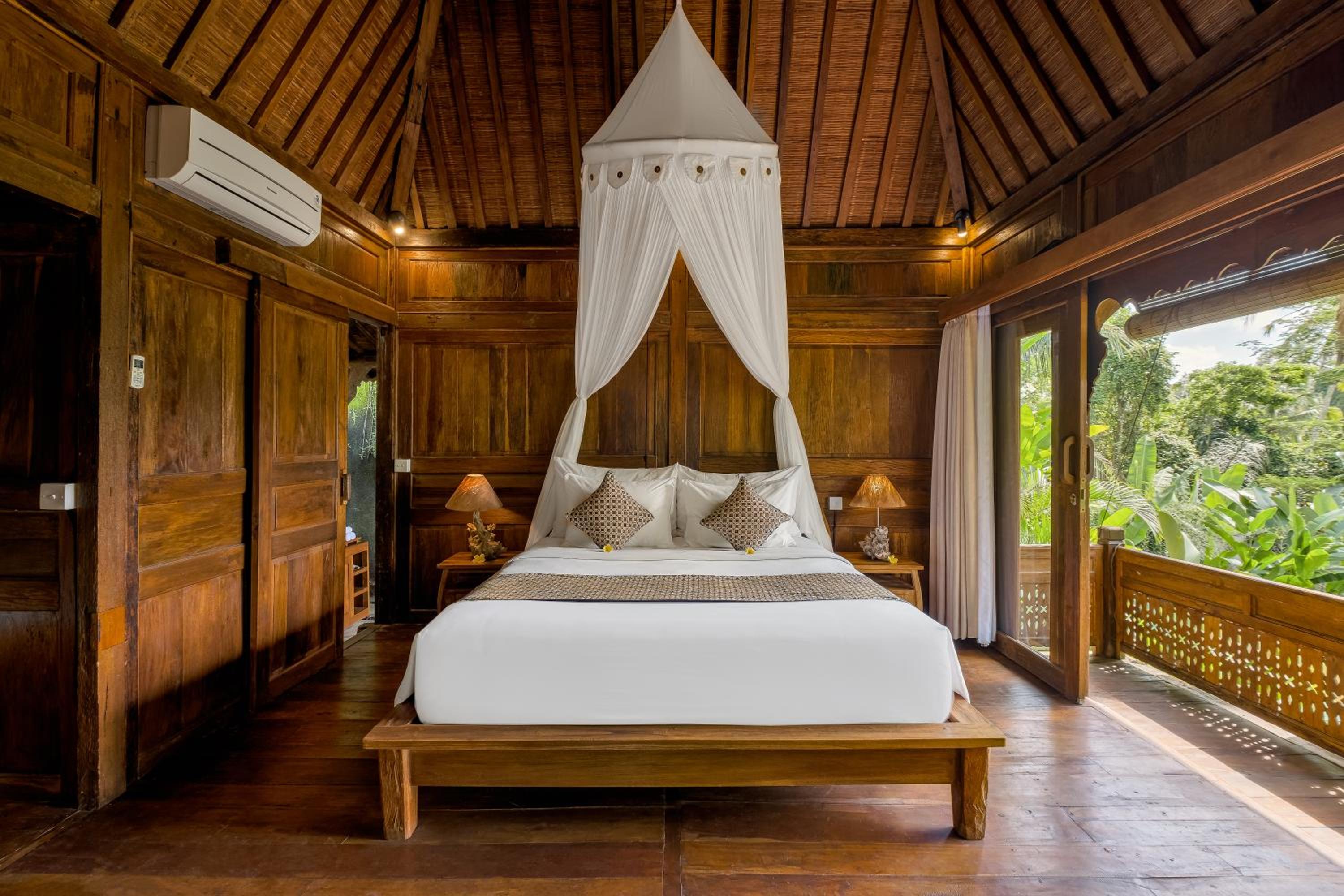 One-Bedroom Pool Villa with Valley View - Photo 7