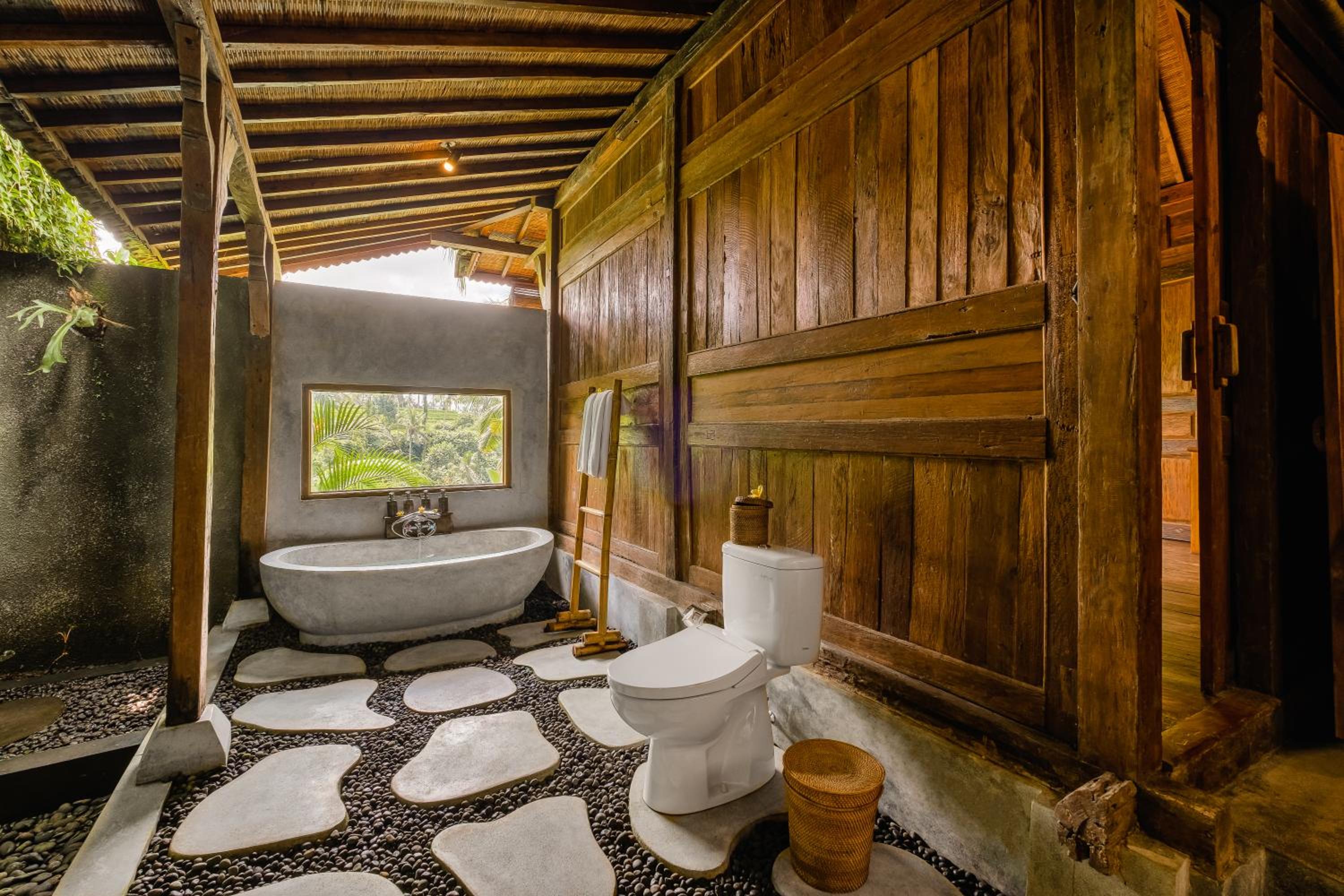 One-Bedroom Pool Villa with Valley View - Photo 12