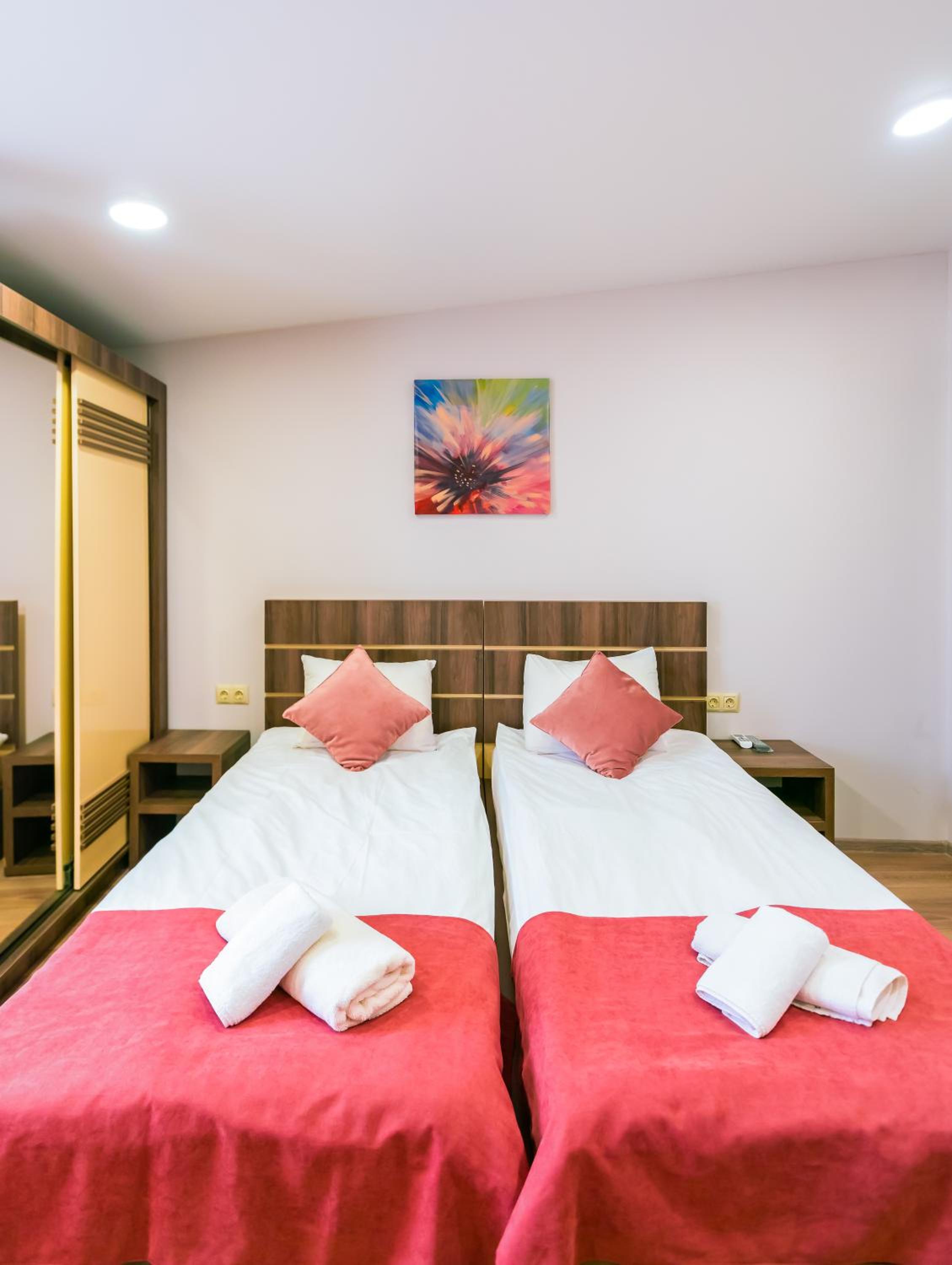 Luxury Triple Room photo 3