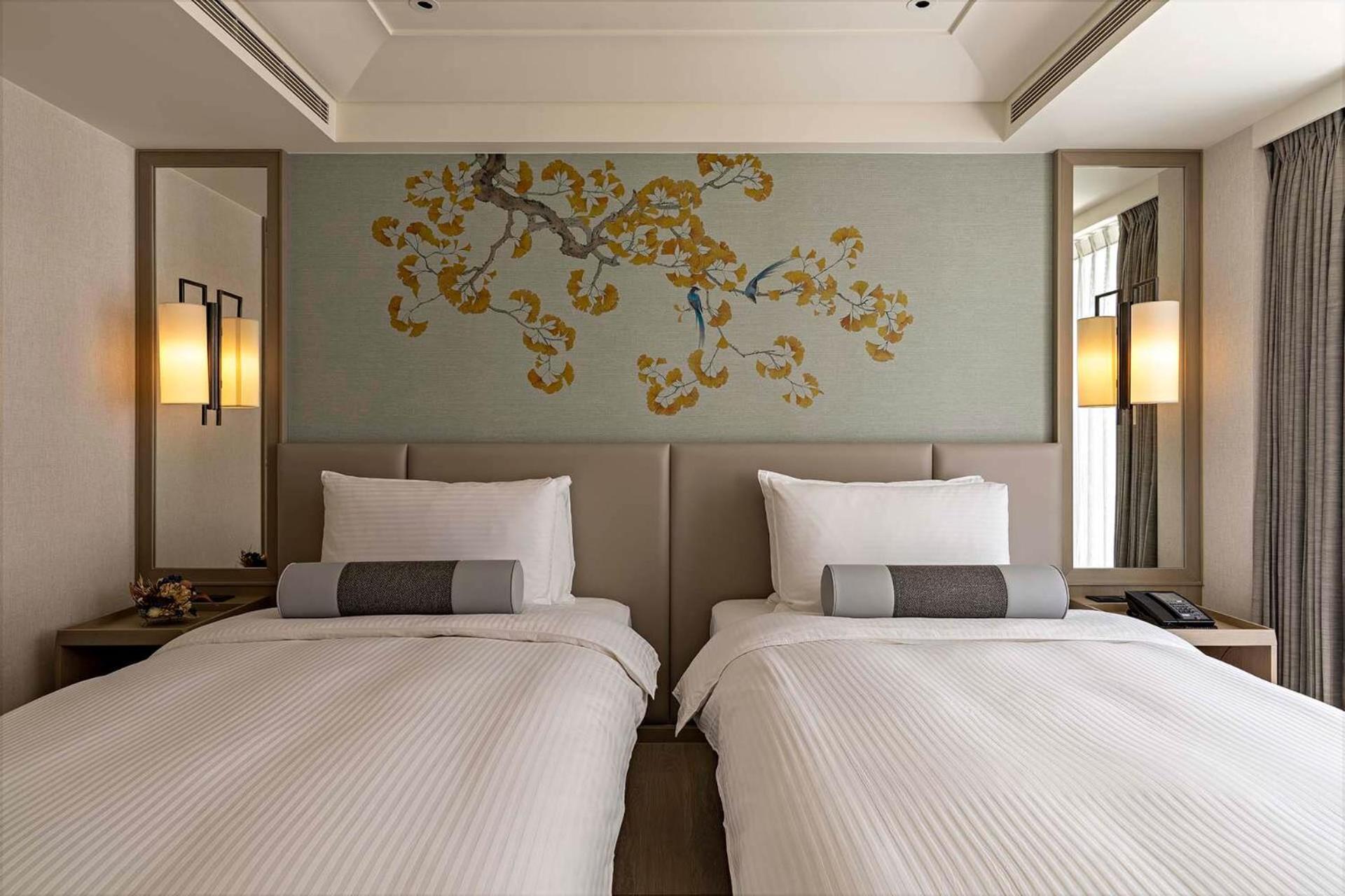 Twin Room with City View photo 3