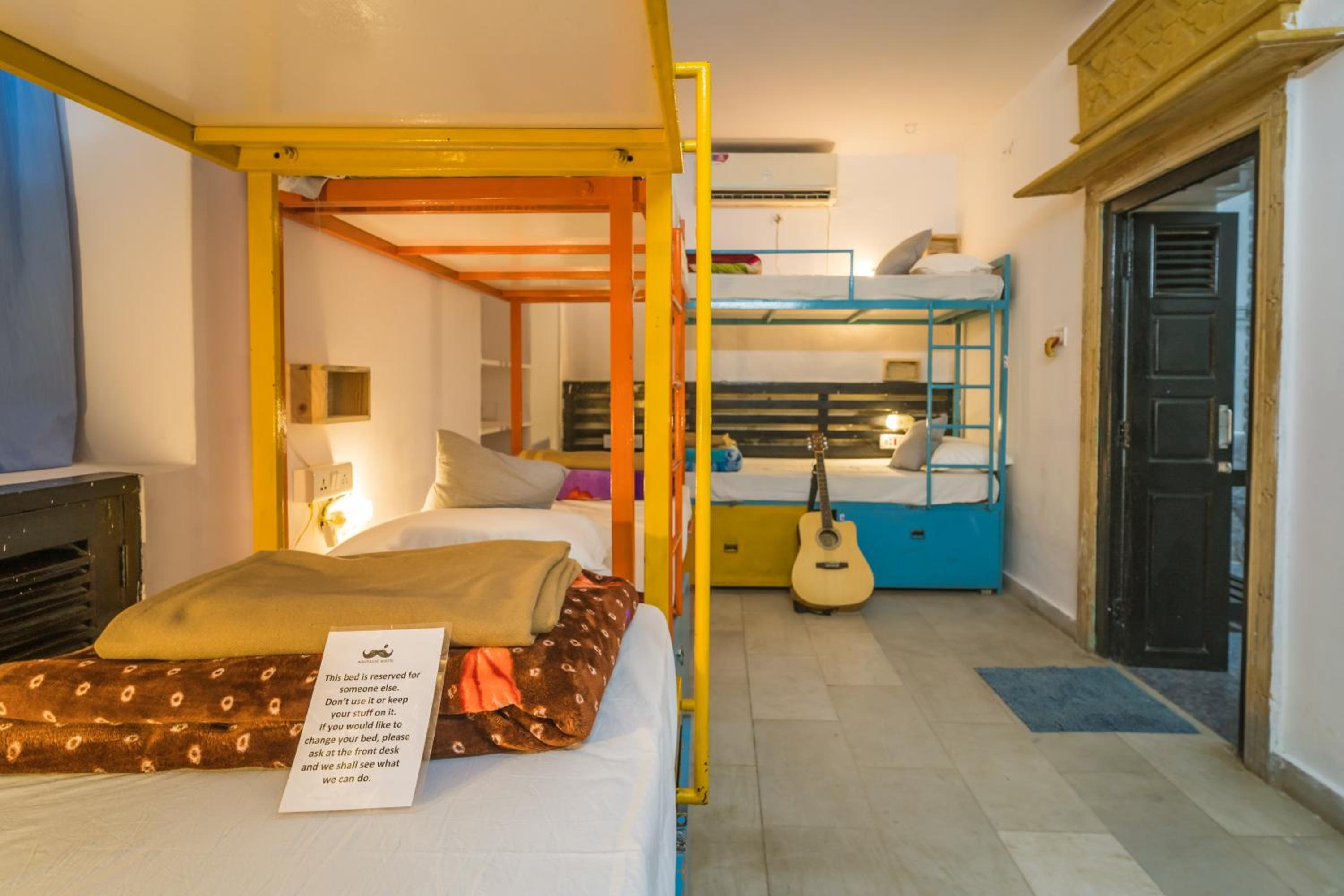 Bed in 6-Bed Mixed Dormitory Room photo 2