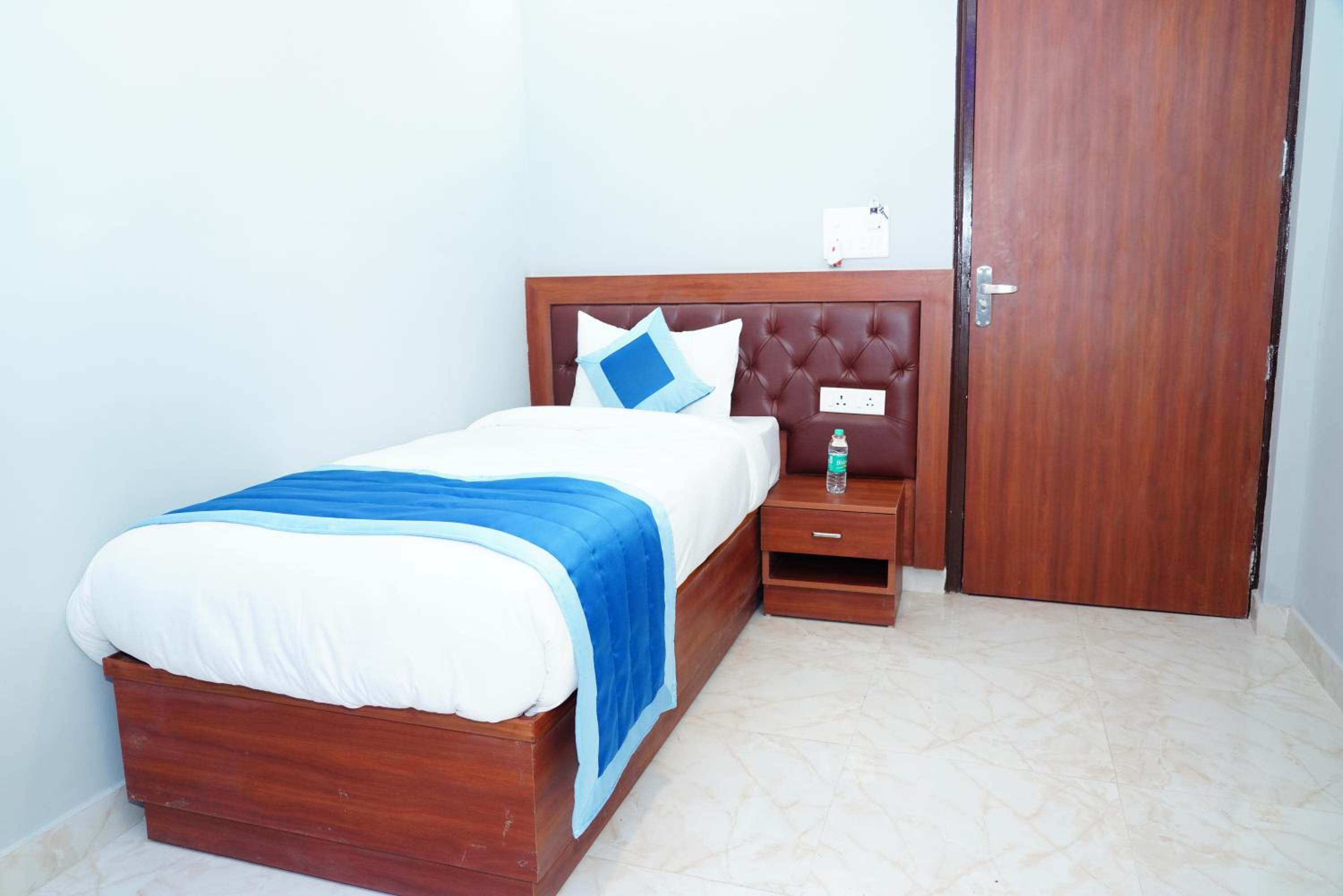 Superior Triple Room - Photo 19