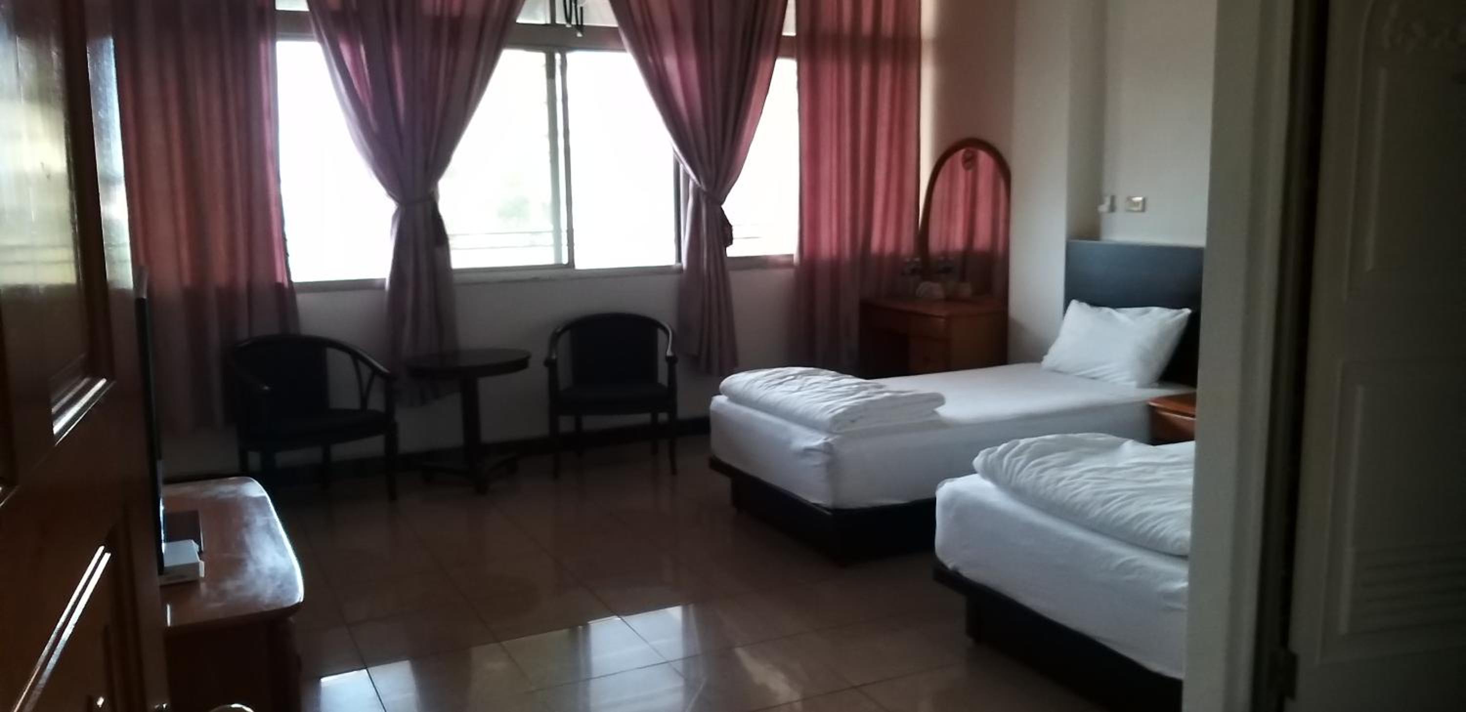 Standard Twin Room photo 1