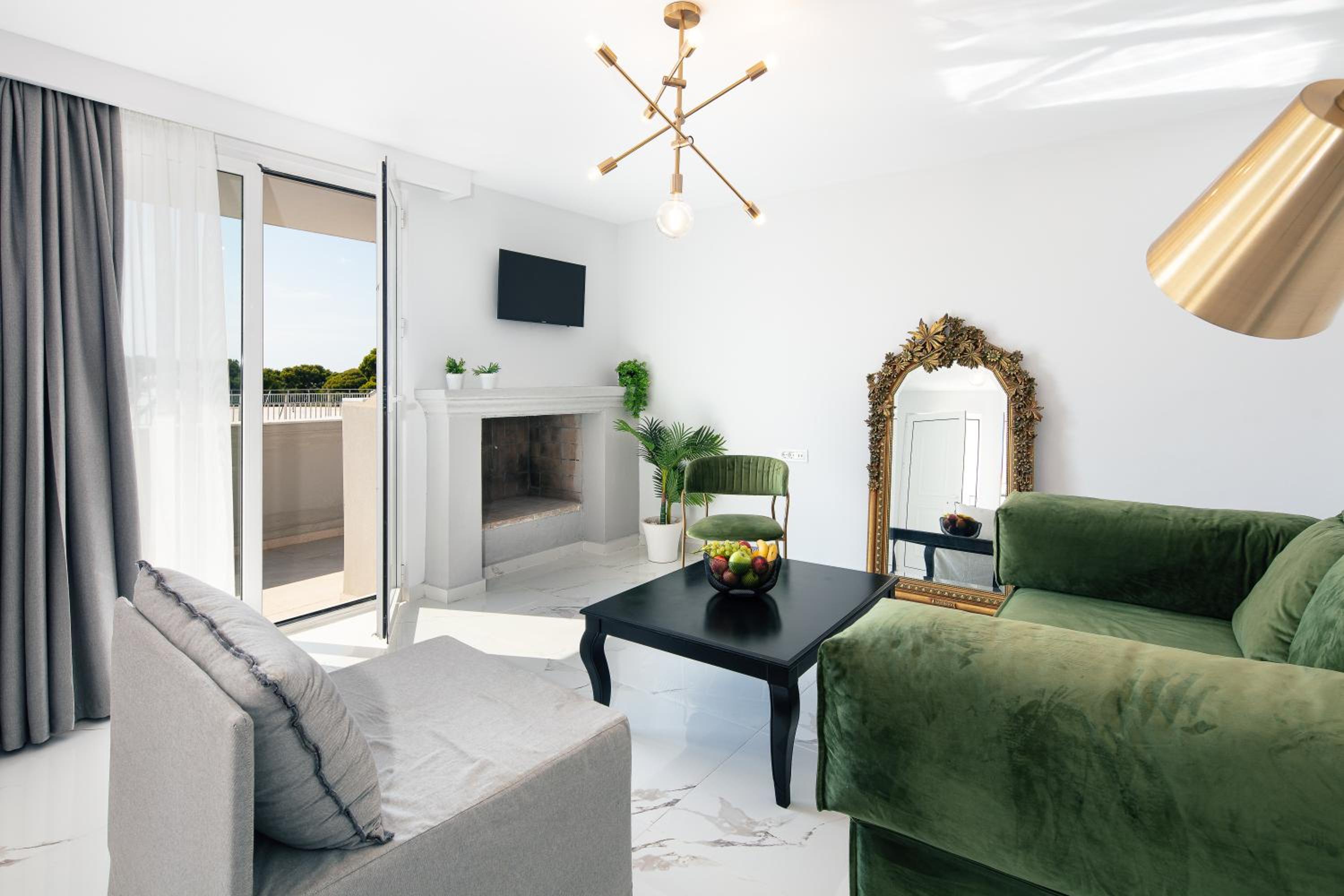 Executive Suite
