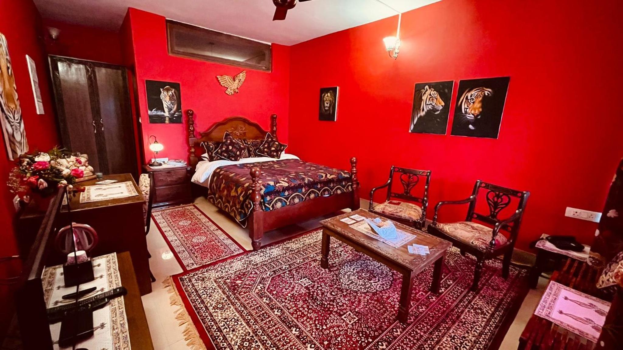 Double Room with Garden View - Photo 3