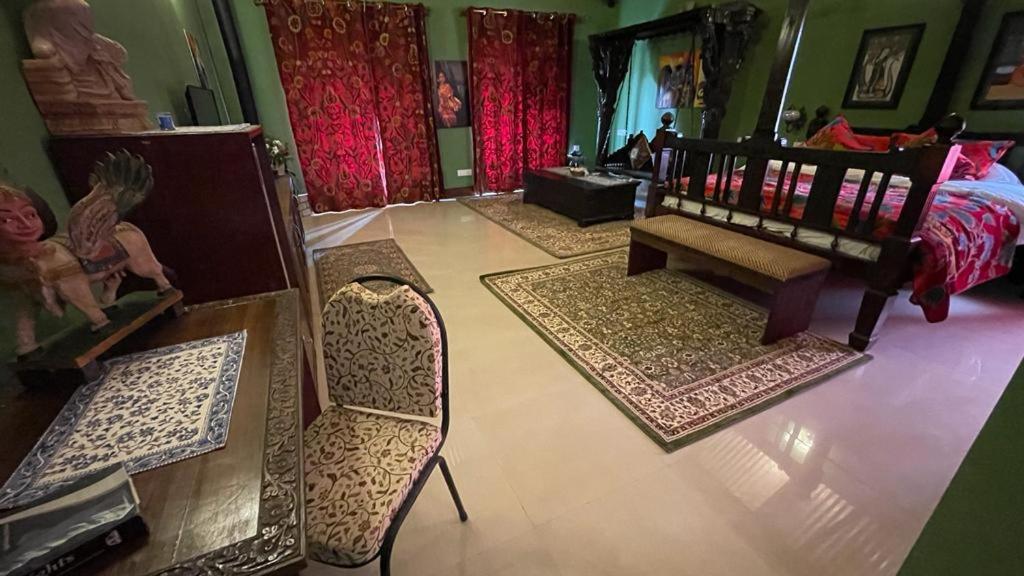 Deluxe Family Room - Photo 1