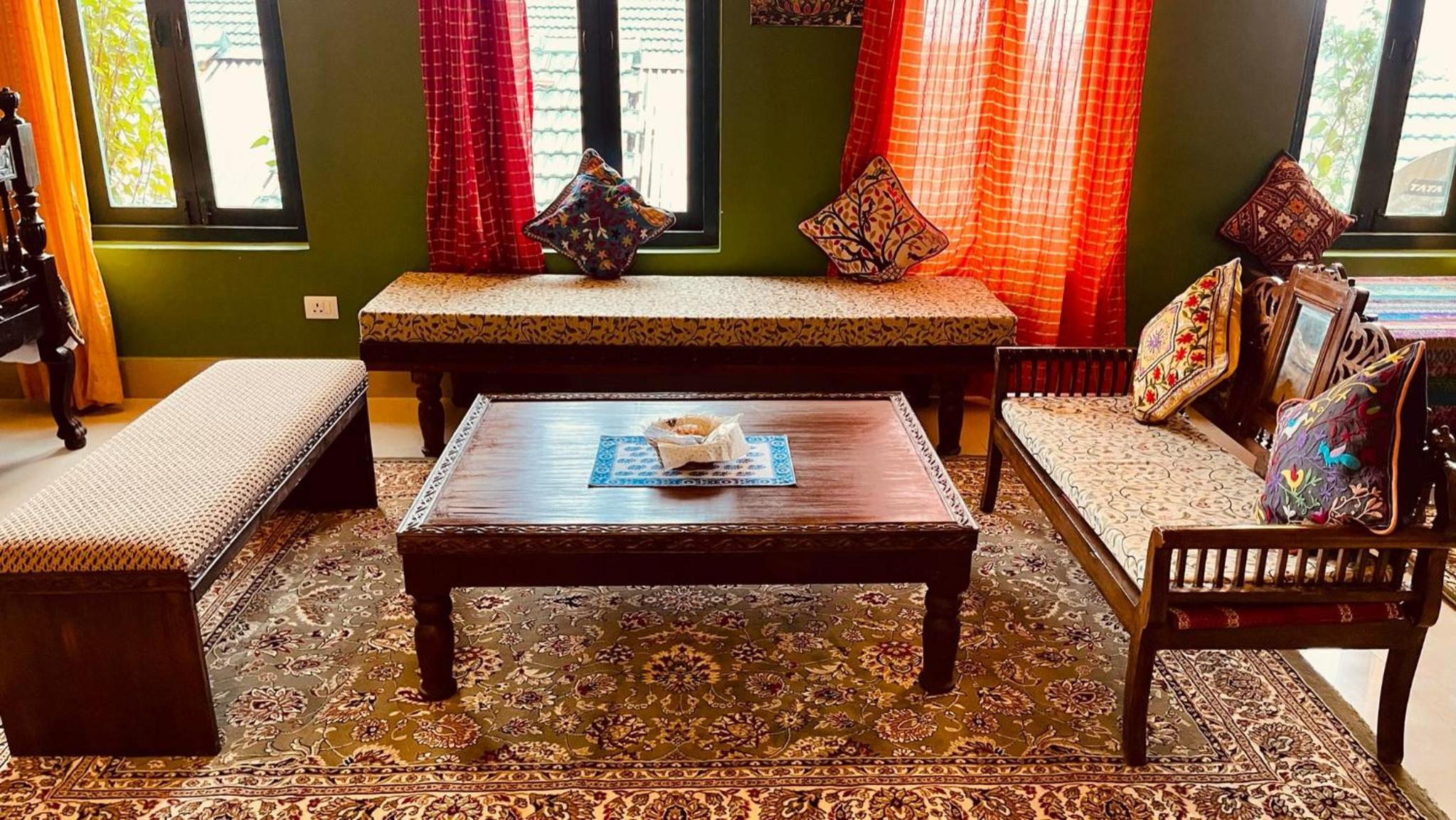 Deluxe Family Room - Photo 9