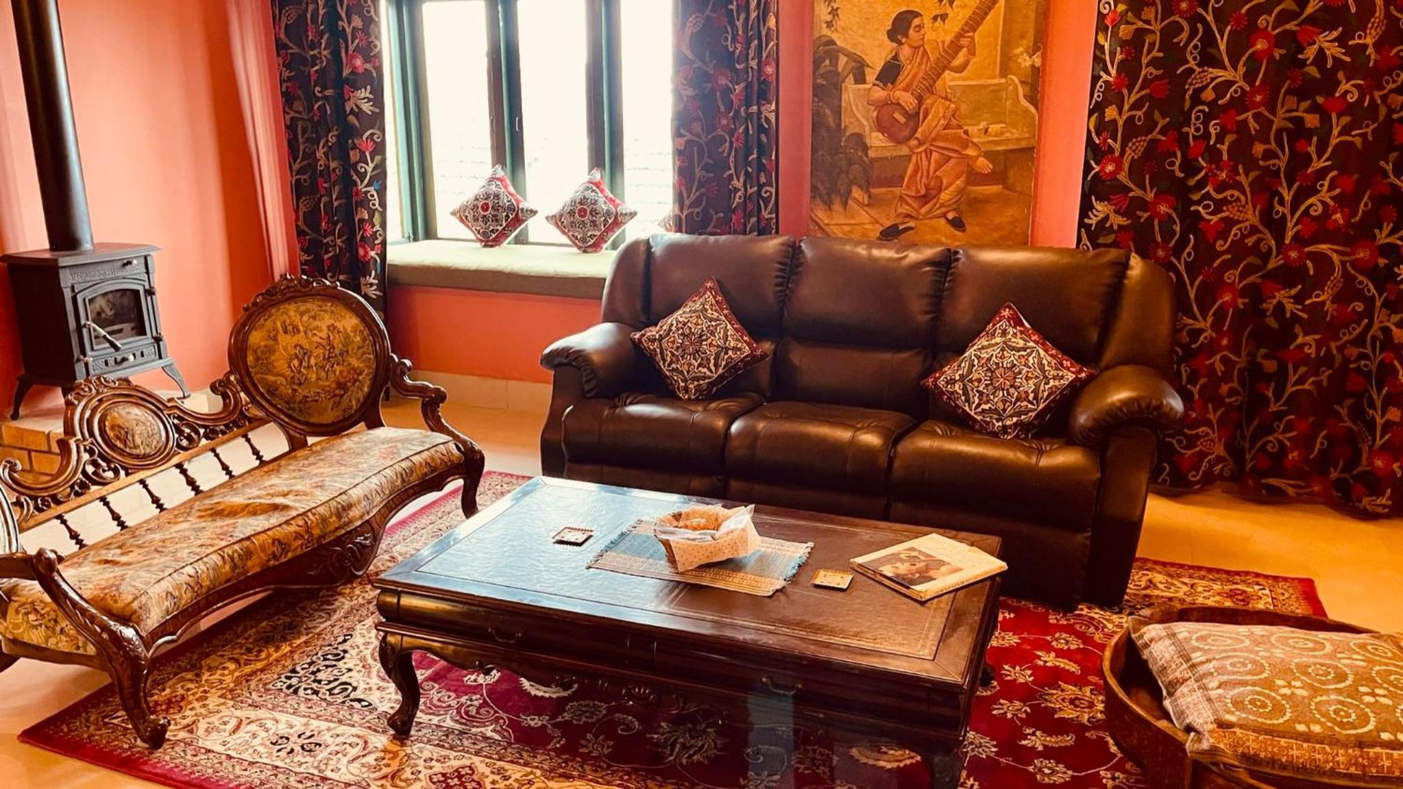 Deluxe Family Room - Photo 5