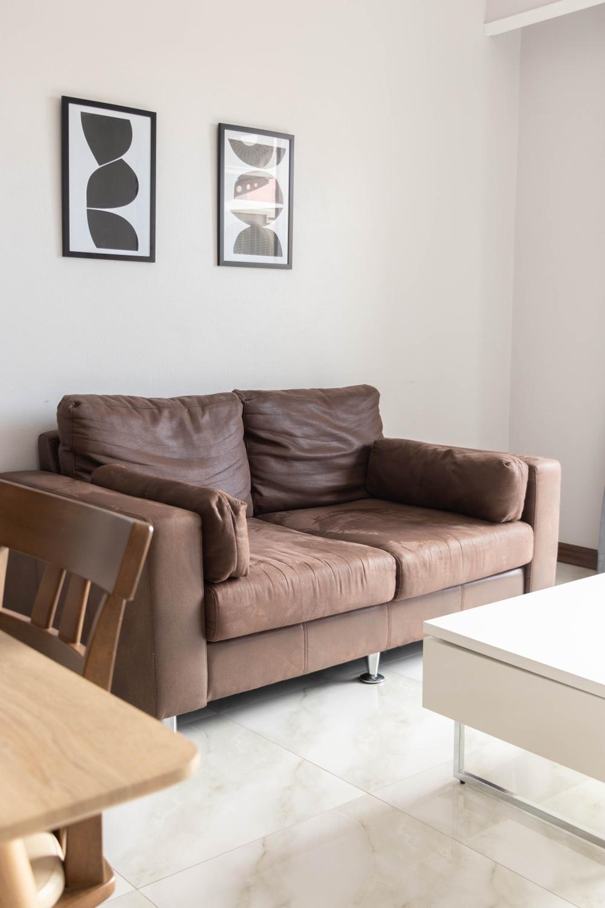 King Suite with Balcony - Photo 7