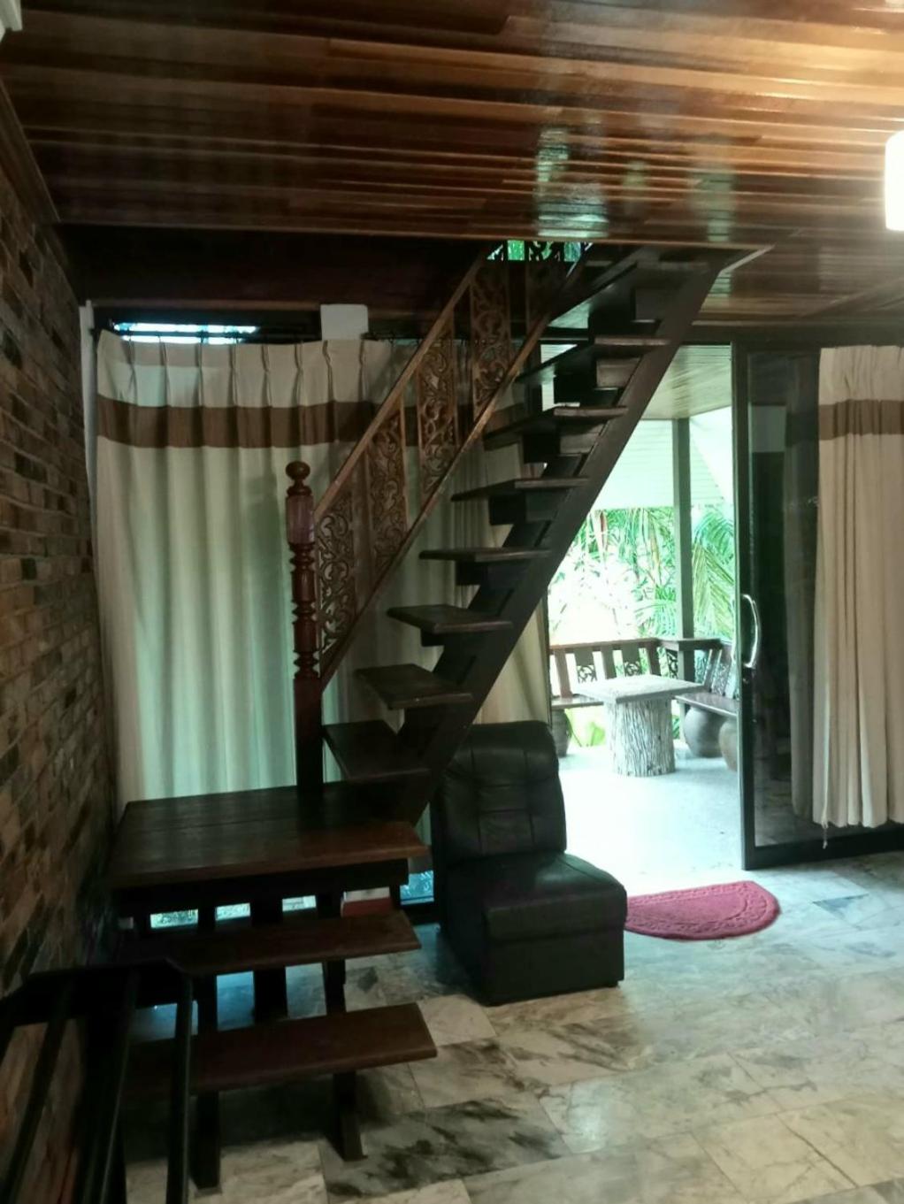Family Bungalow photo 2