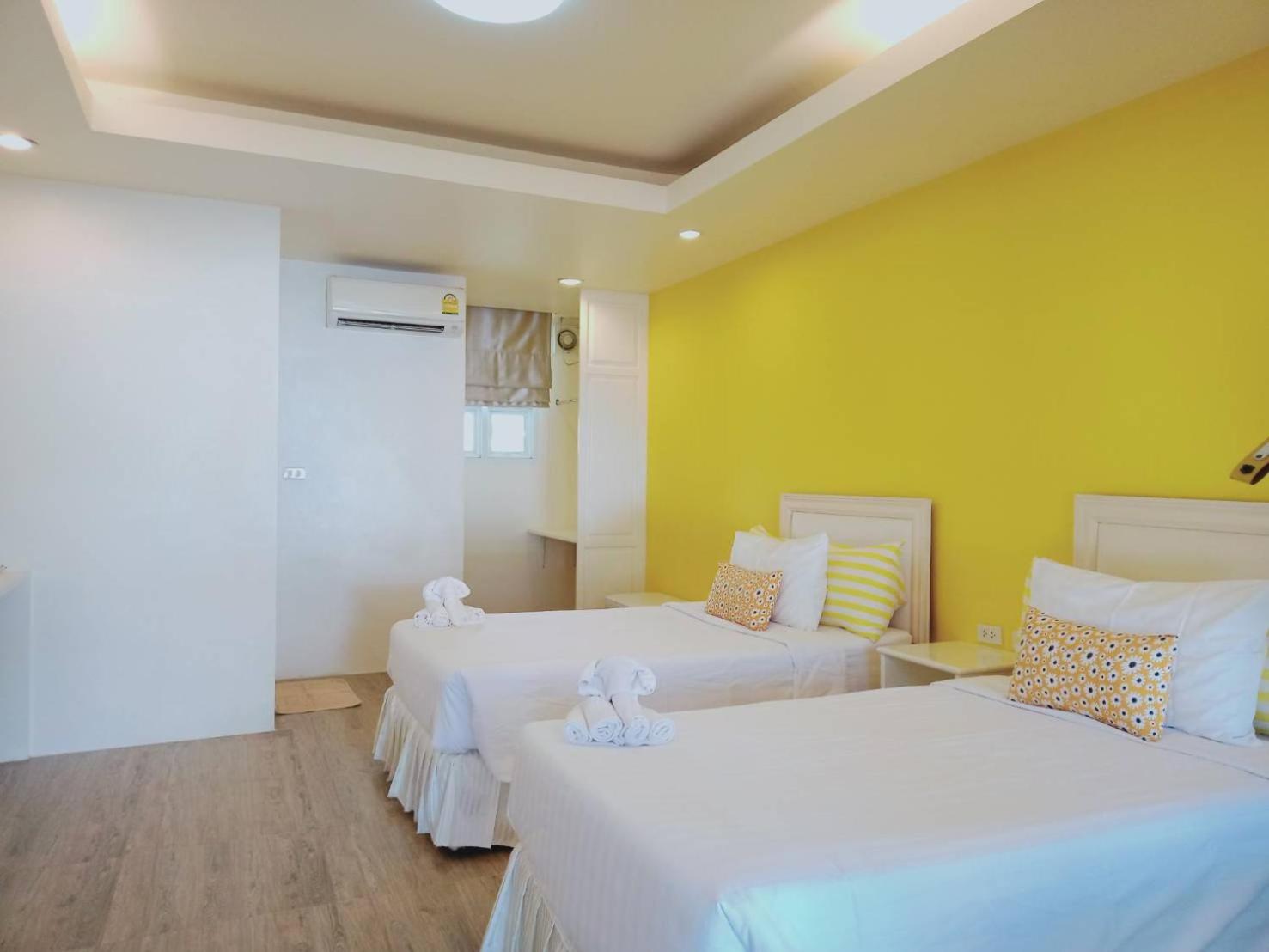 Superior Double Or Twin Room photo 2