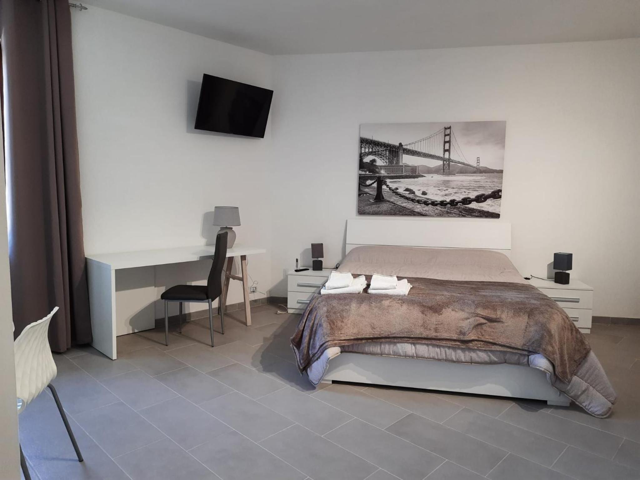 Standard Double Room - Photo 1