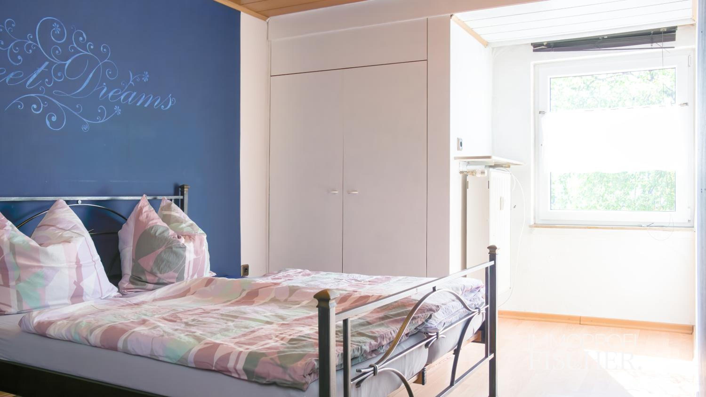 Double Room With Shared Bathroom photo 1