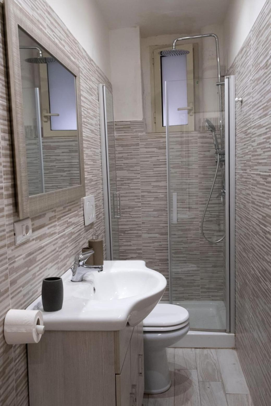 Triple Room with Private External Bathroom photo 2
