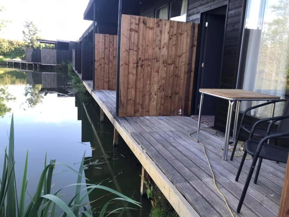 Suite with Hot Tub photo 2
