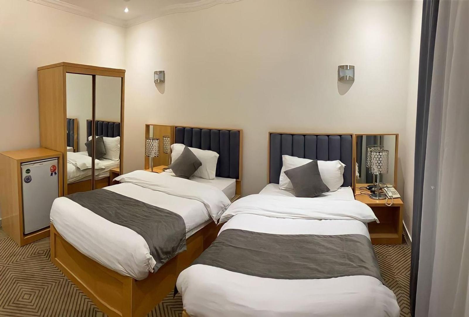 Small Twin Room photo 3