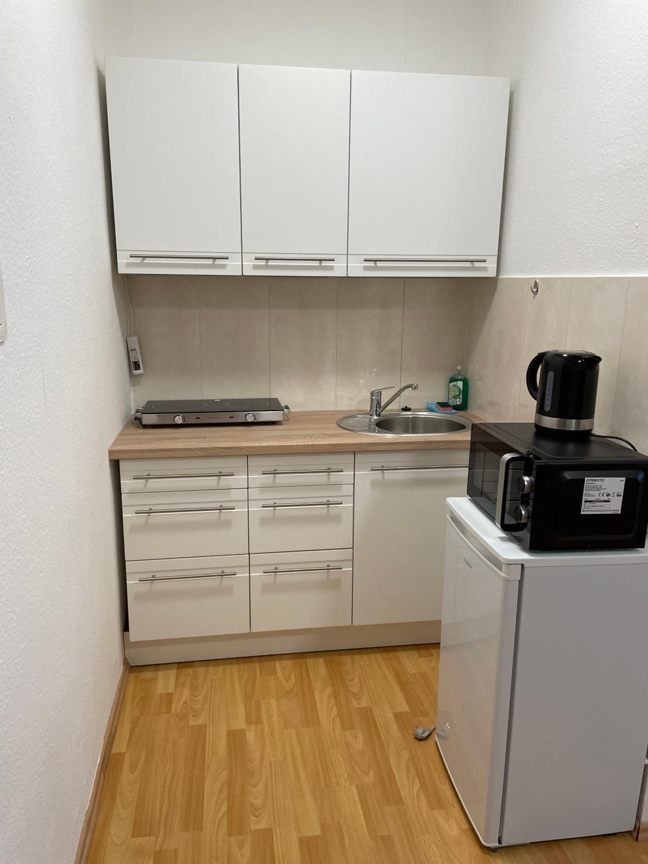 Apartment photo 2