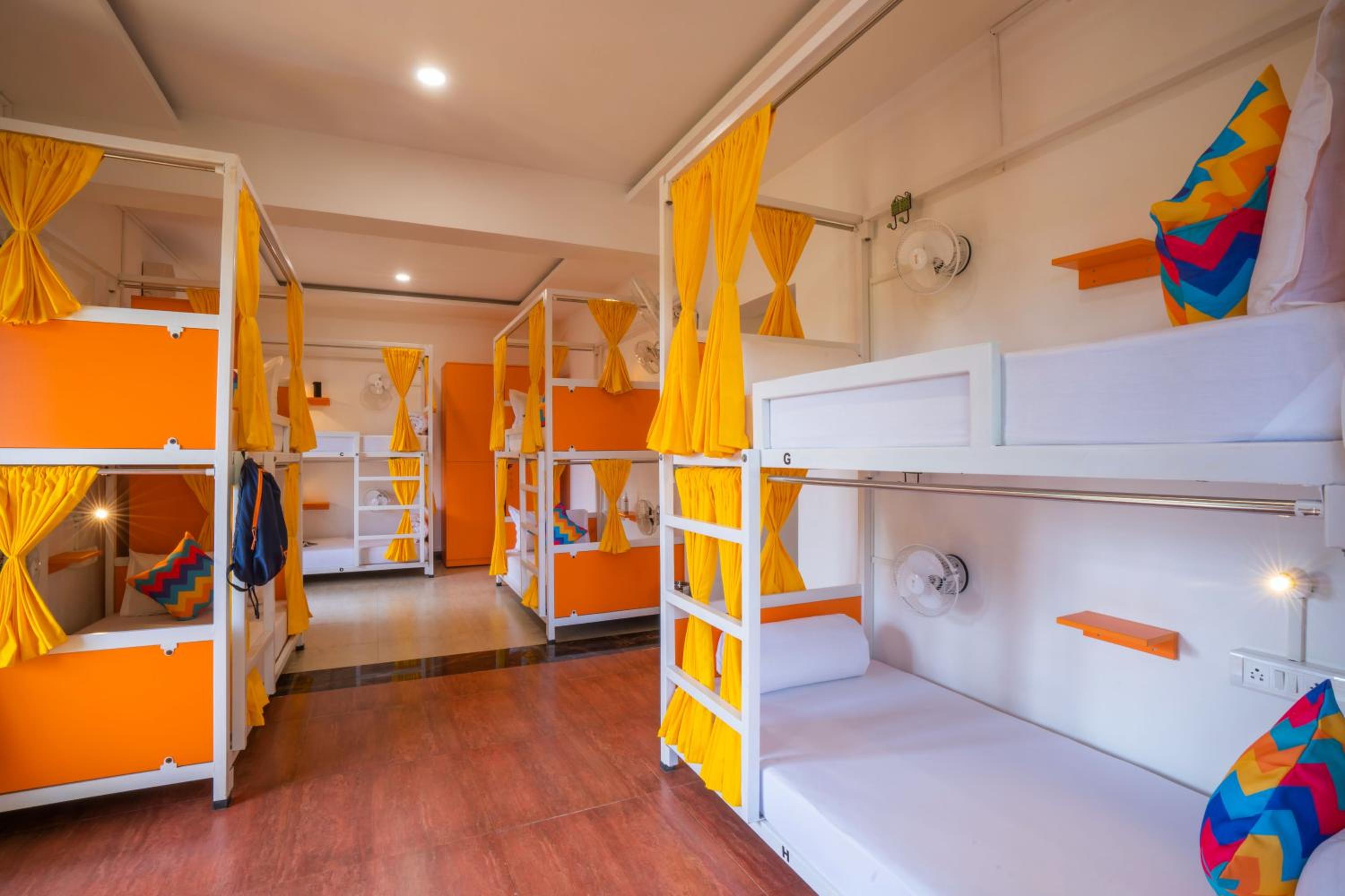 Bed in 8 Bed Mixed A/C Dormitory Room with Ensuite Bathroom photo 1