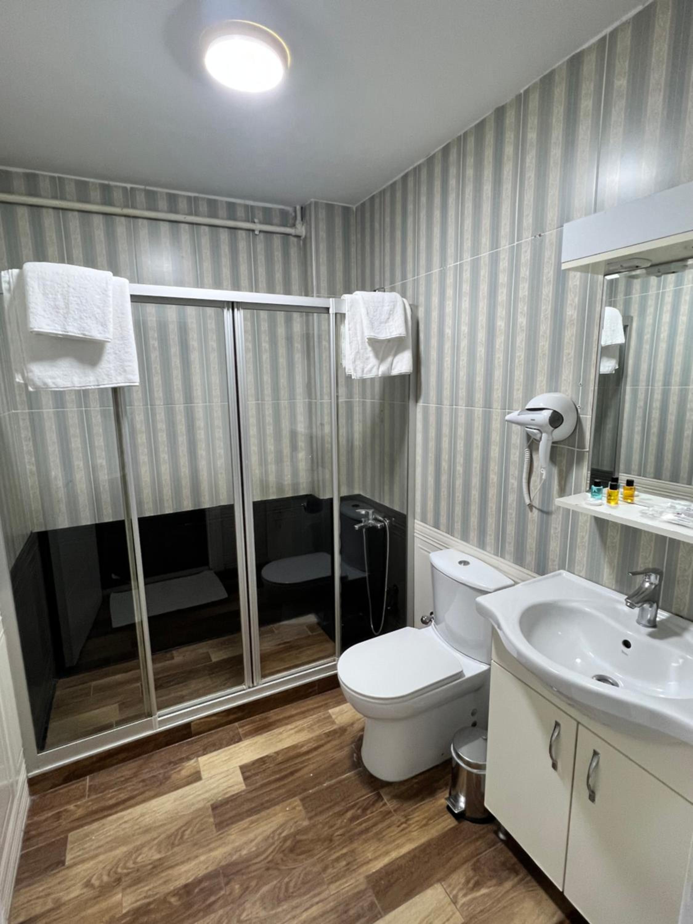 Deluxe Triple Room with Sea View photo 2
