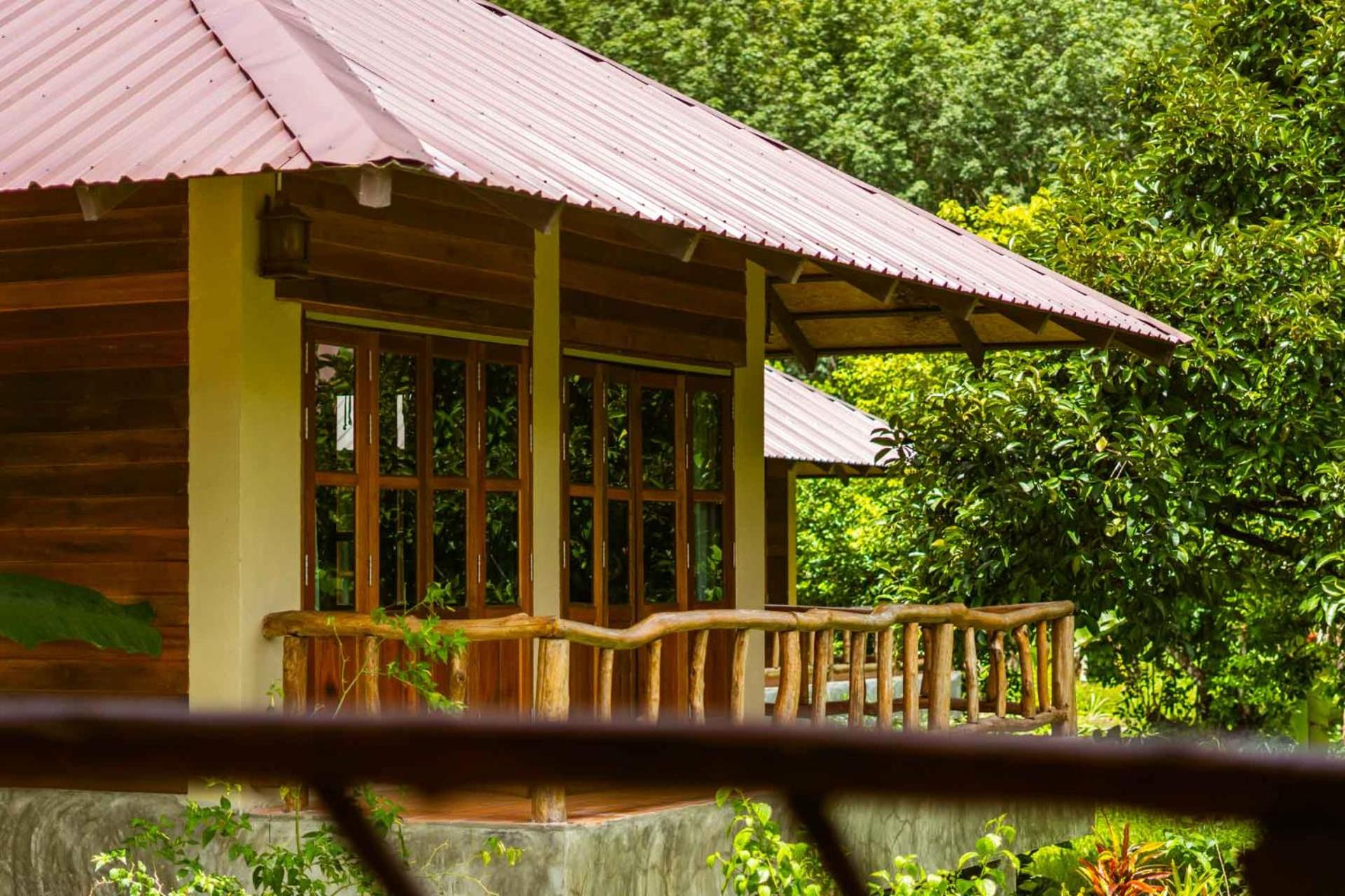 Bungalow with Garden View photo 2