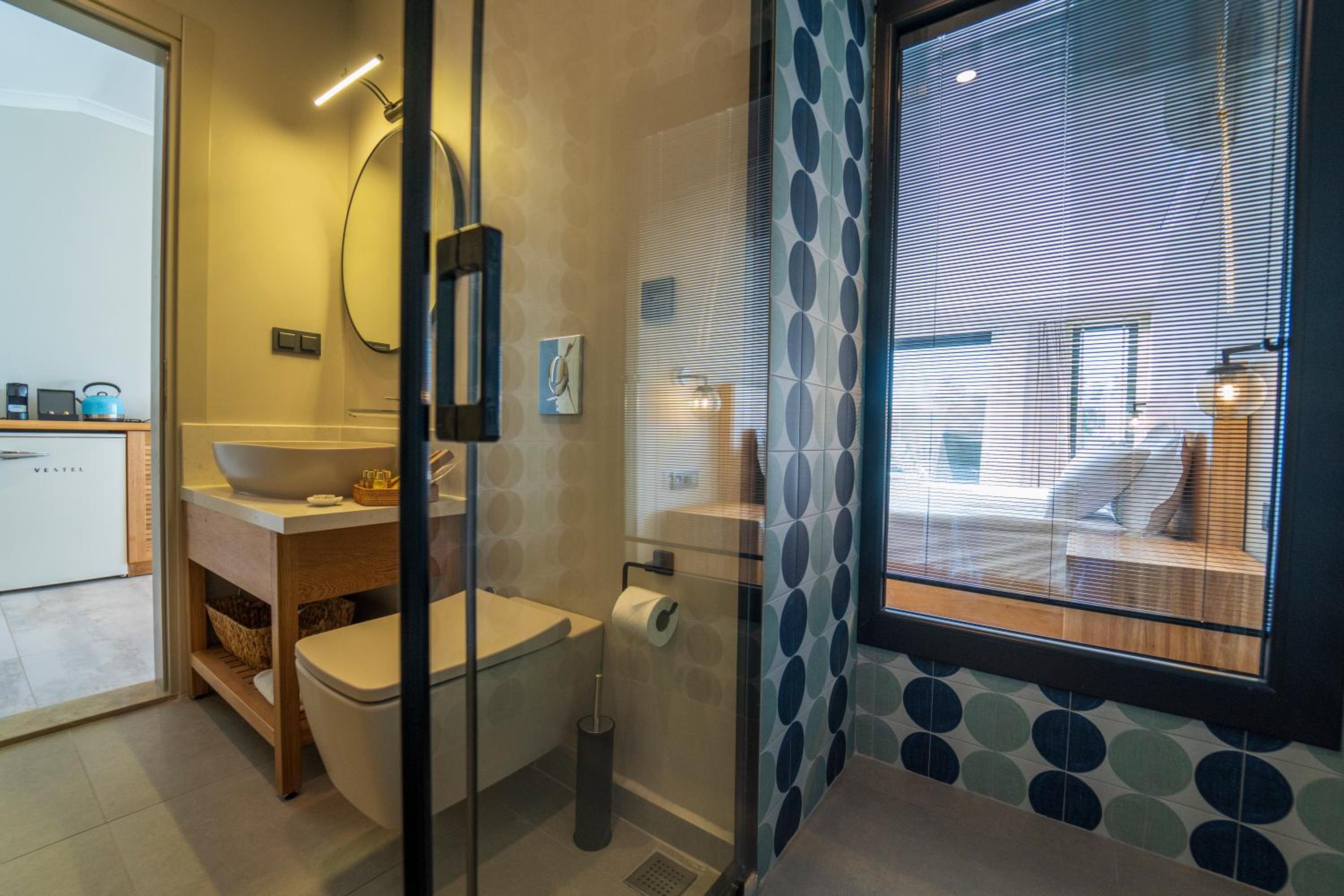 King Suite with Sea View - Photo 2