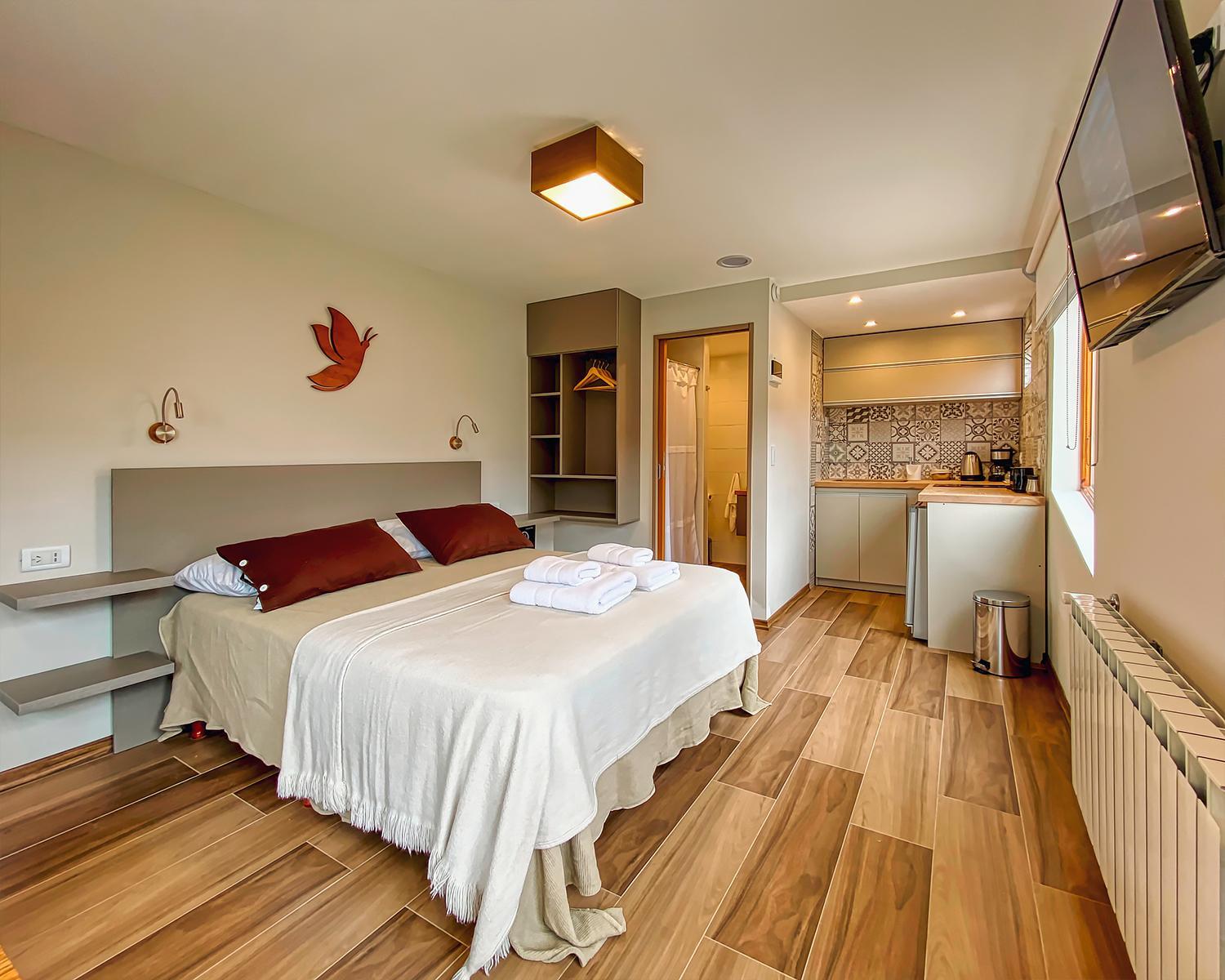 One-Bedroom Apartment photo 2