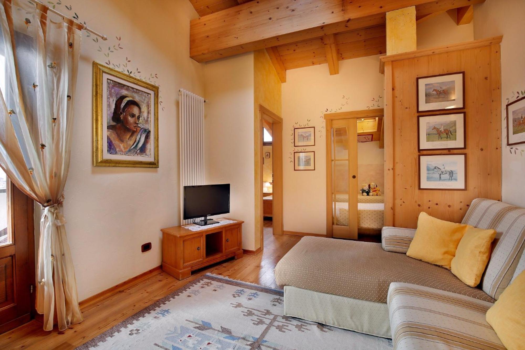 Penthouse Apartment photo 2