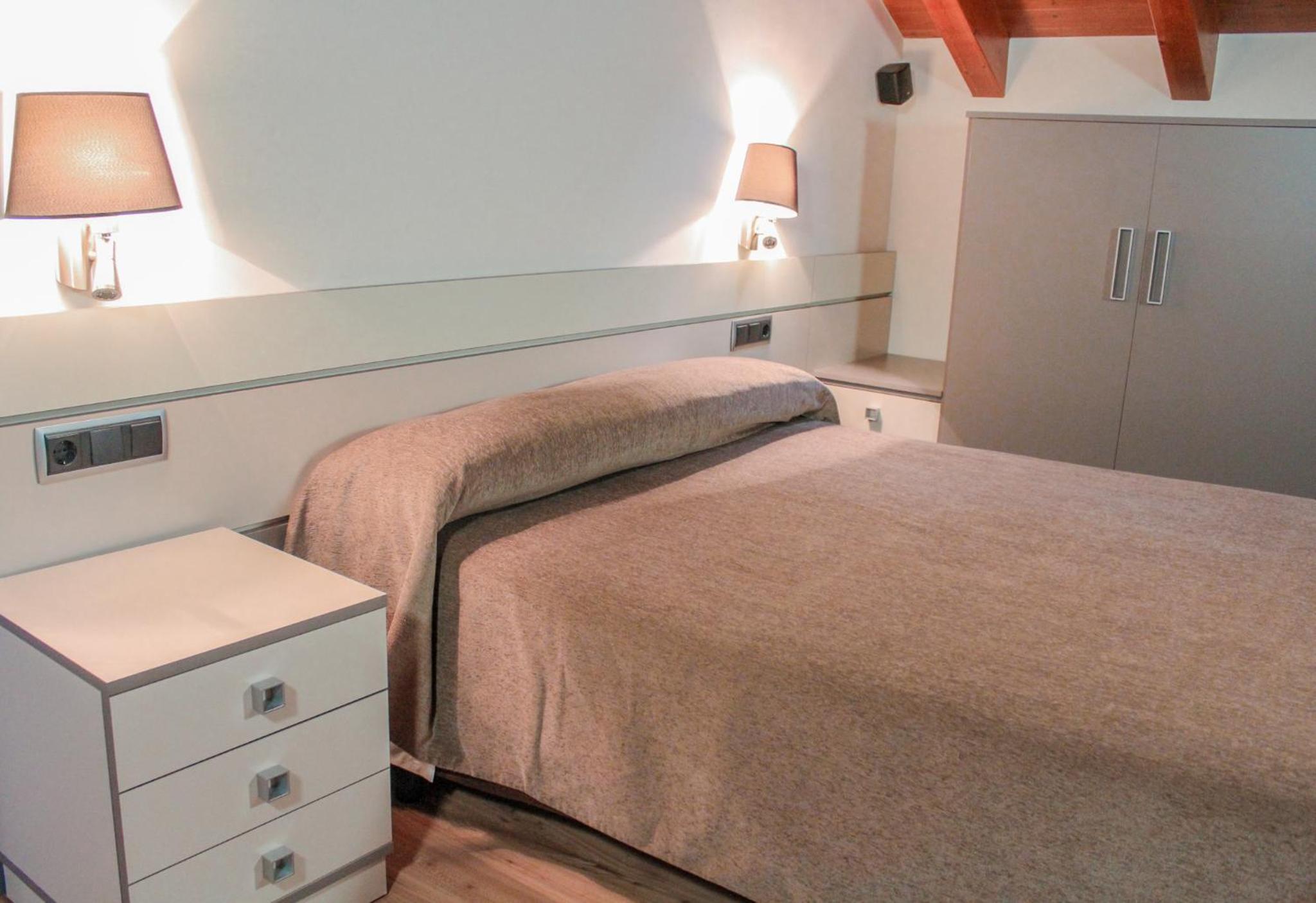 Double or Twin Room photo 3