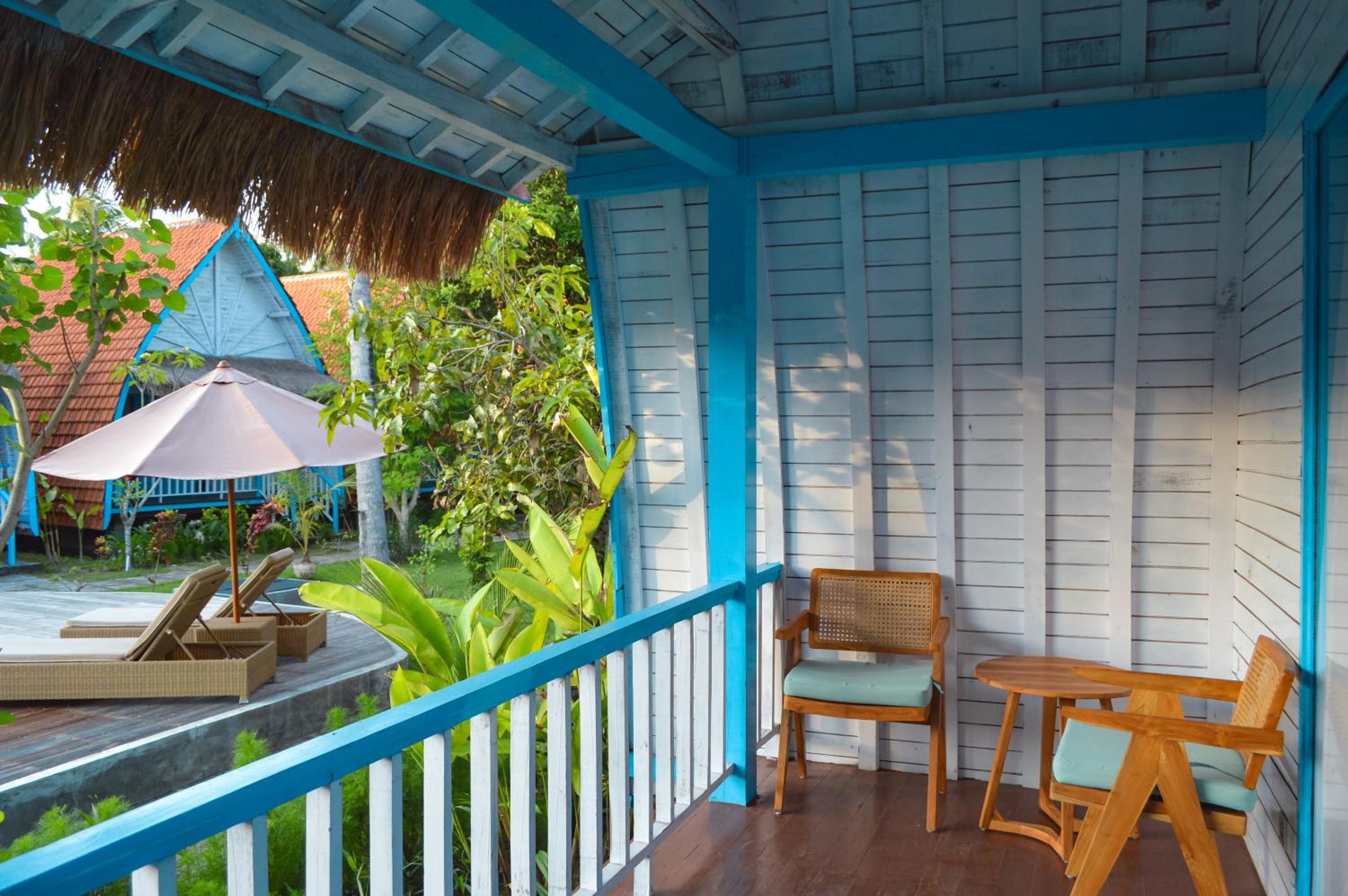 Deluxe Bungalow with Garden View - Photo 12