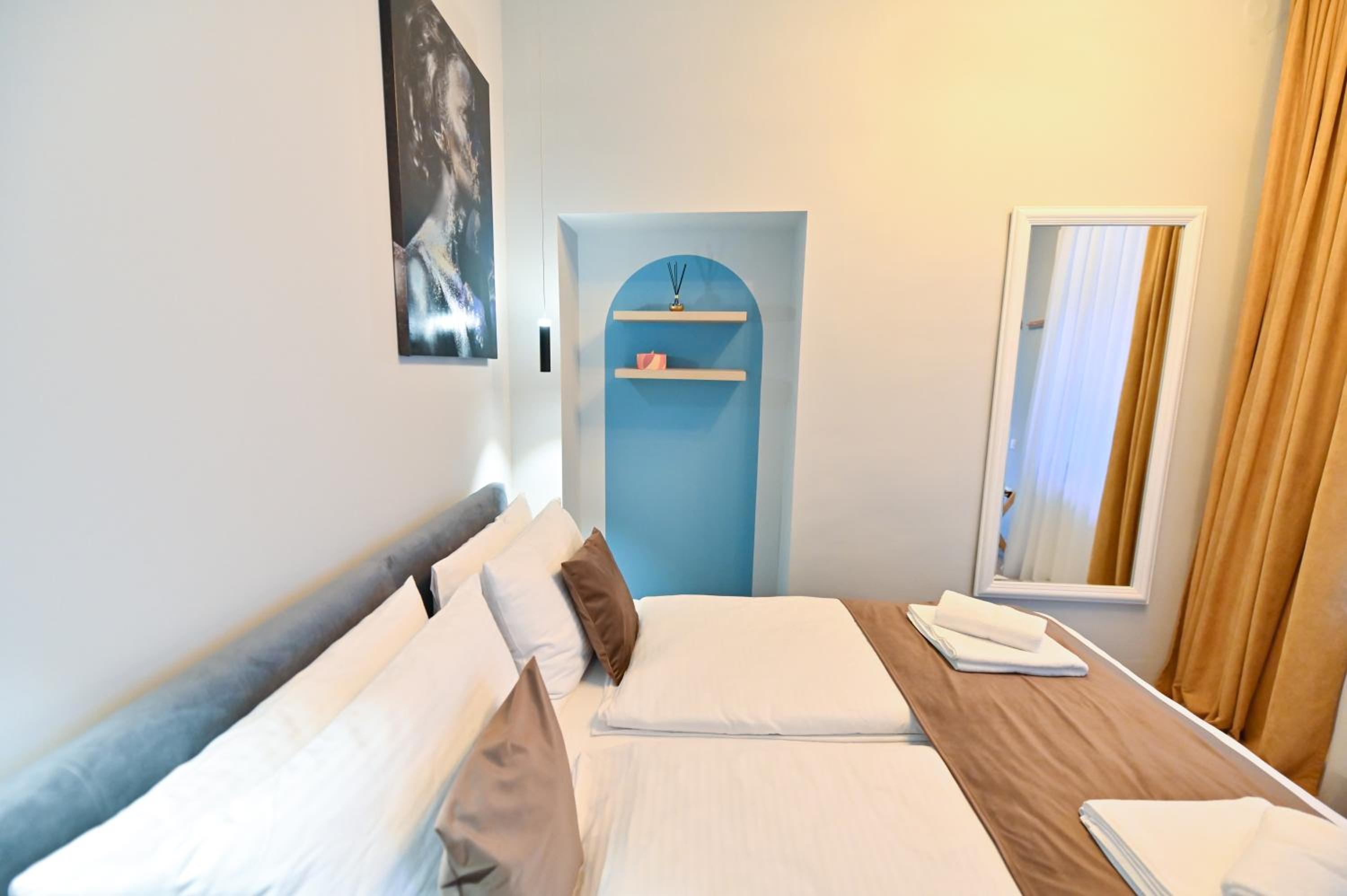 Deluxe Double Room - Photo 4