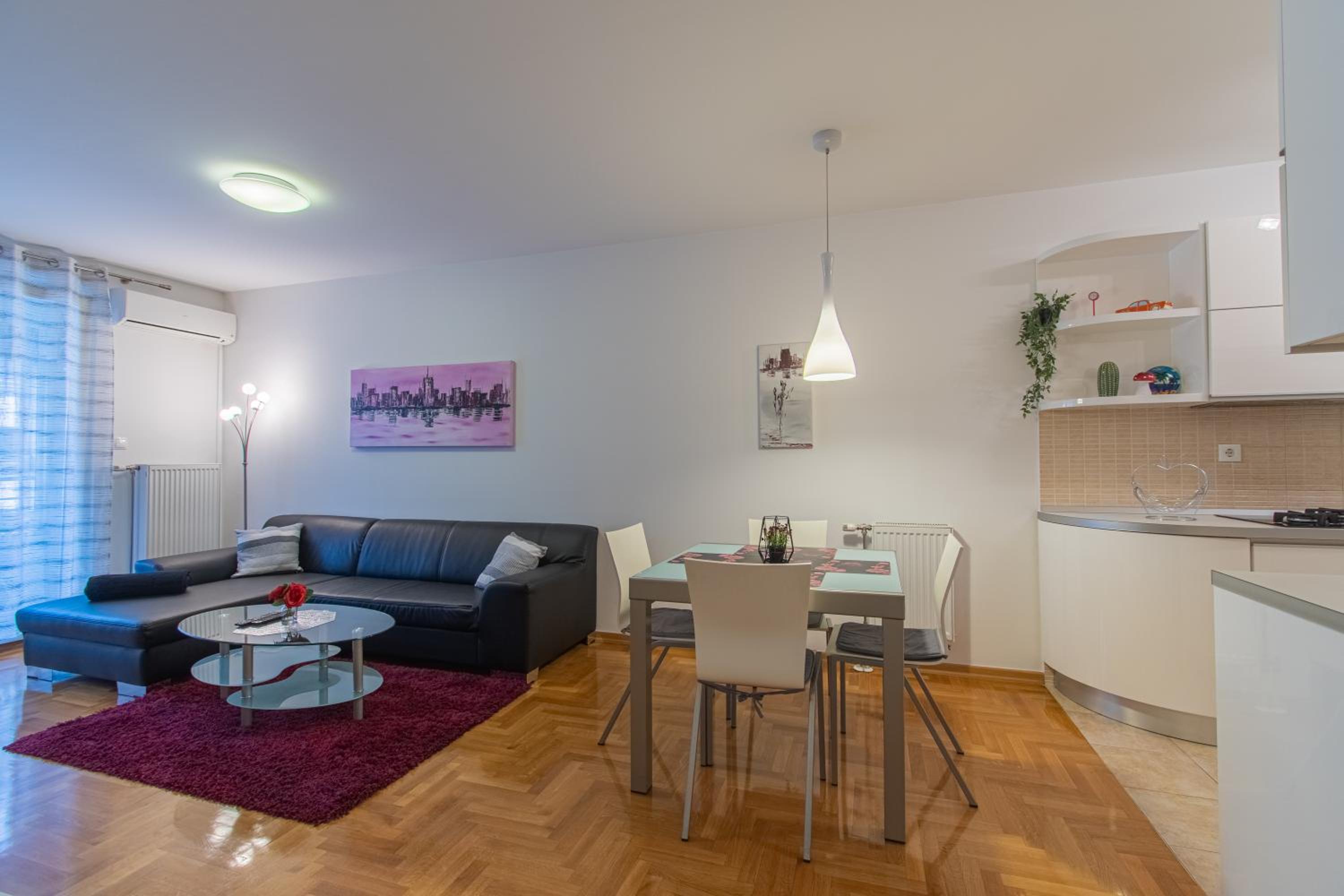 Apartment with Terrace