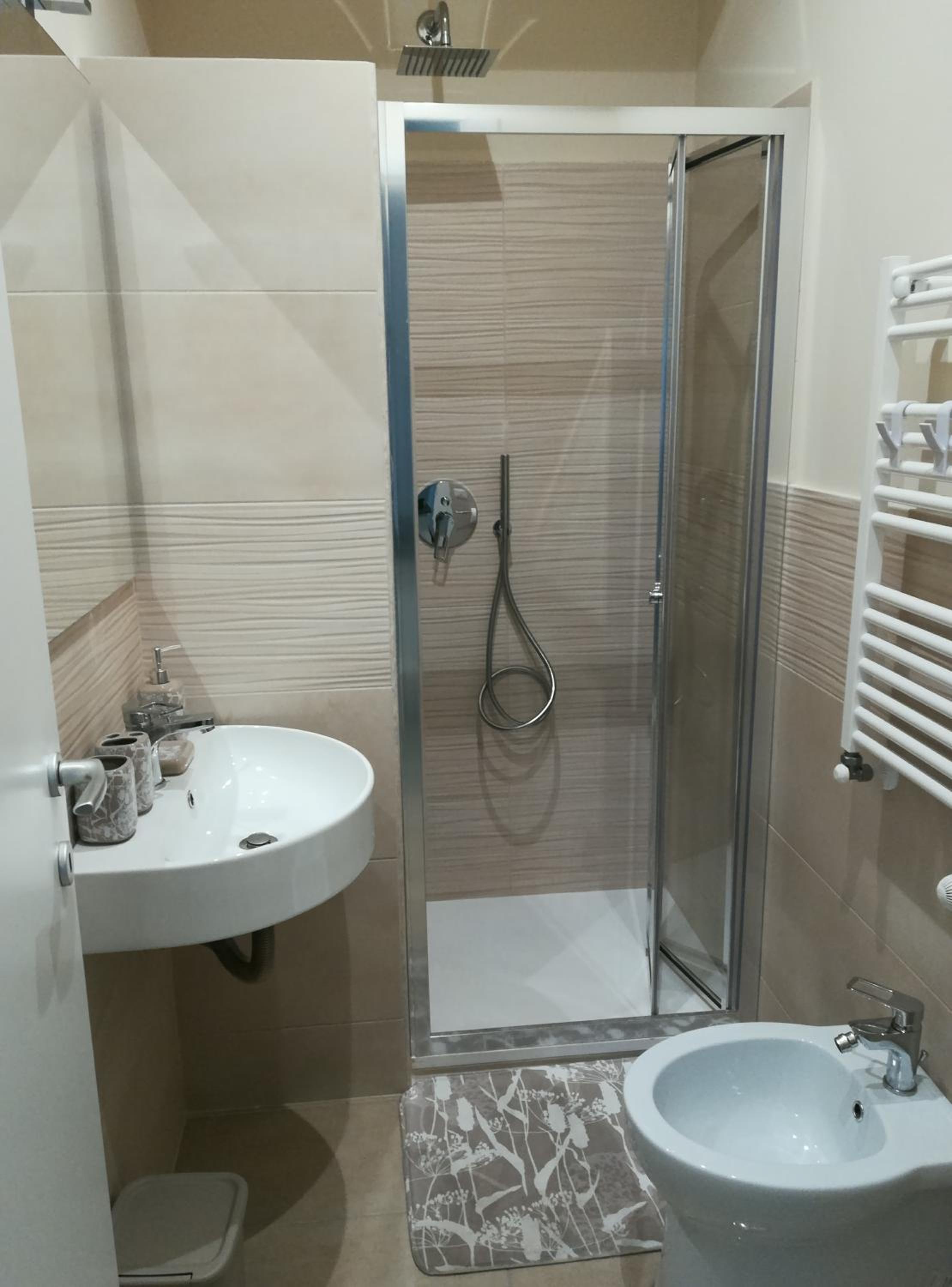 Double or Twin Room with Extra Bed photo 3