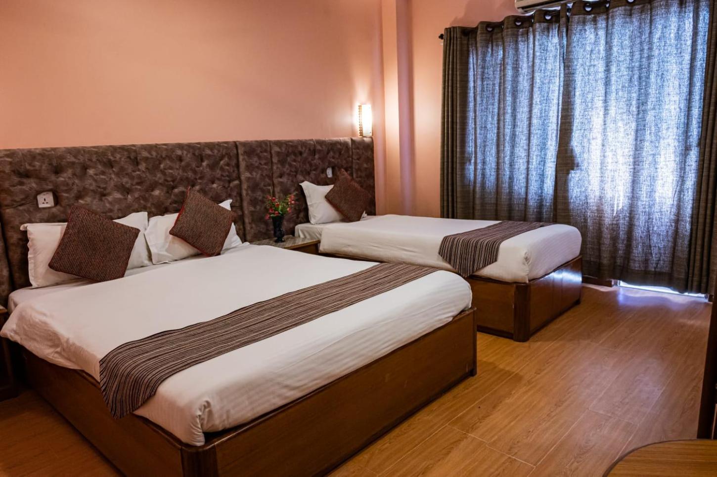 Deluxe Triple Room