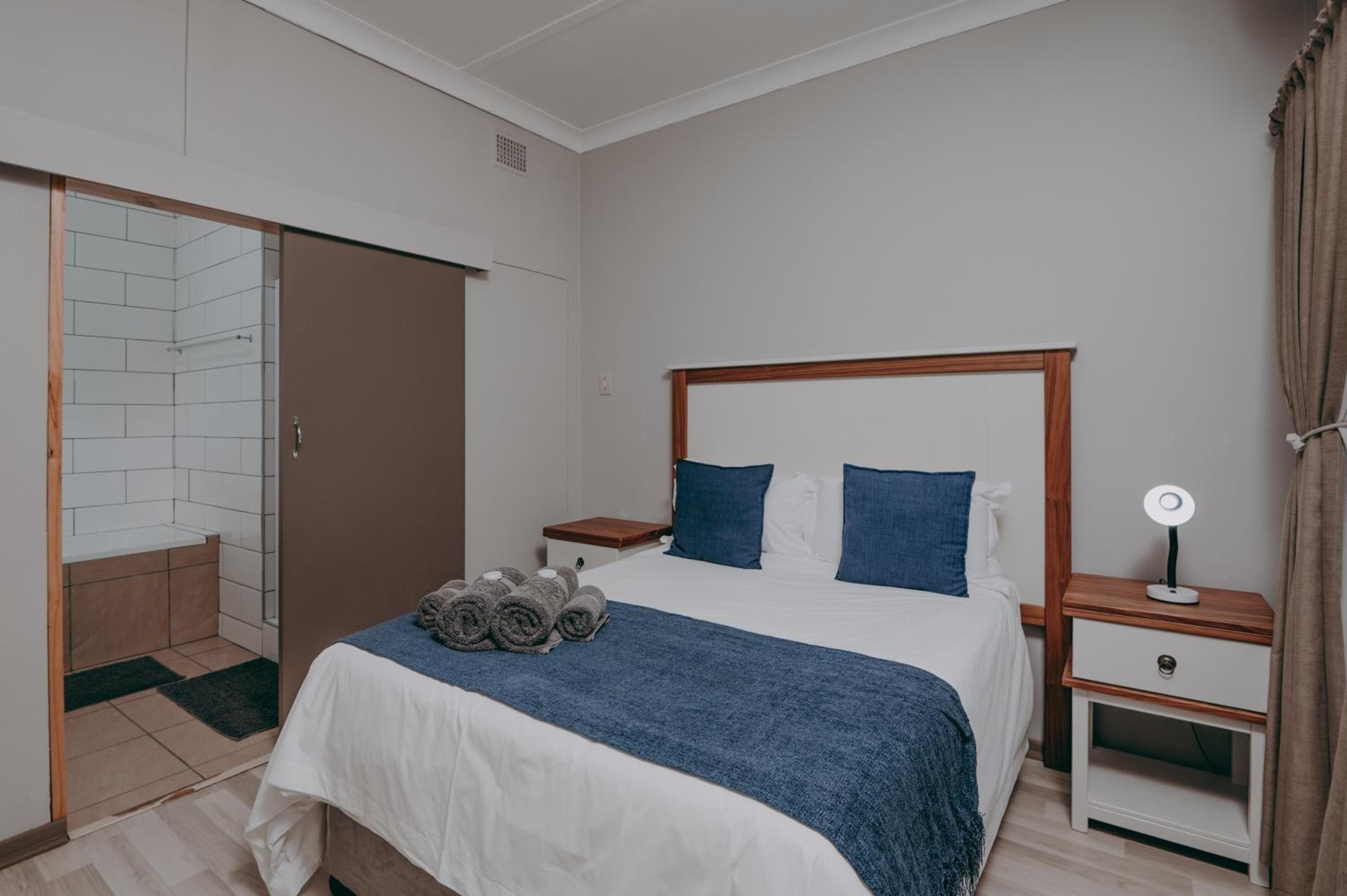 Apartment photo 1