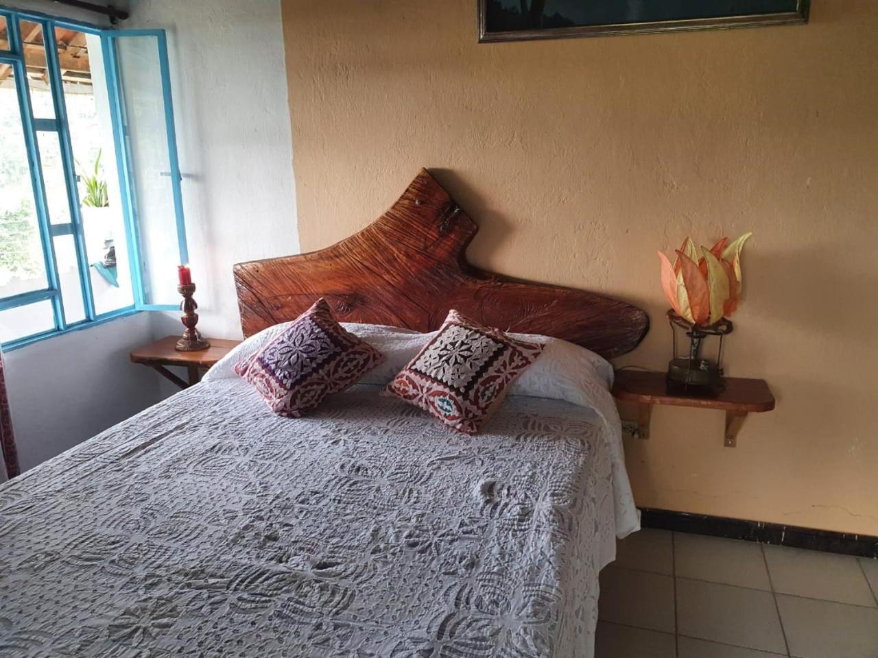 Double Room with Private Bathroom photo 3