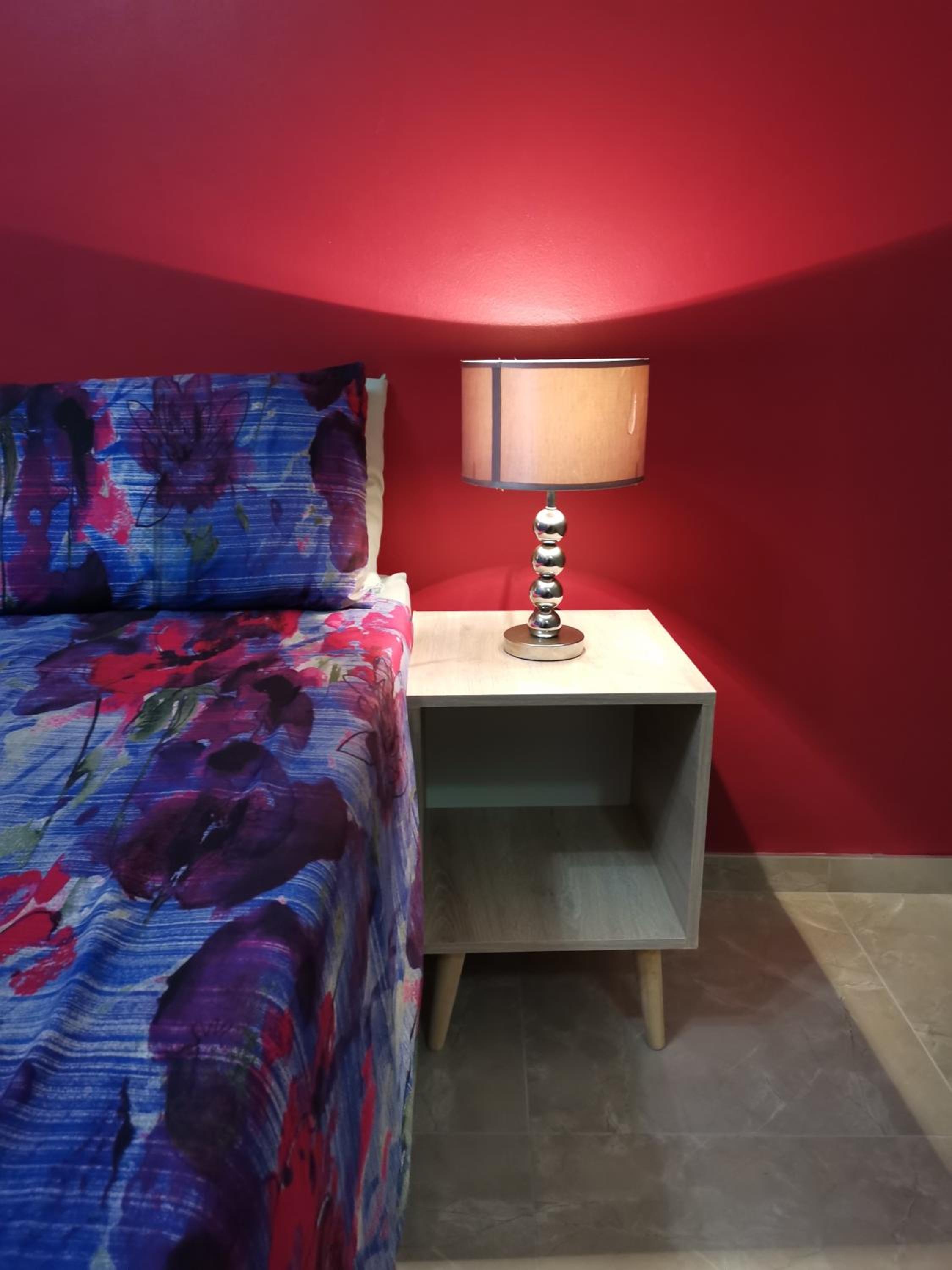 One-Bedroom Apartment - Photo 11