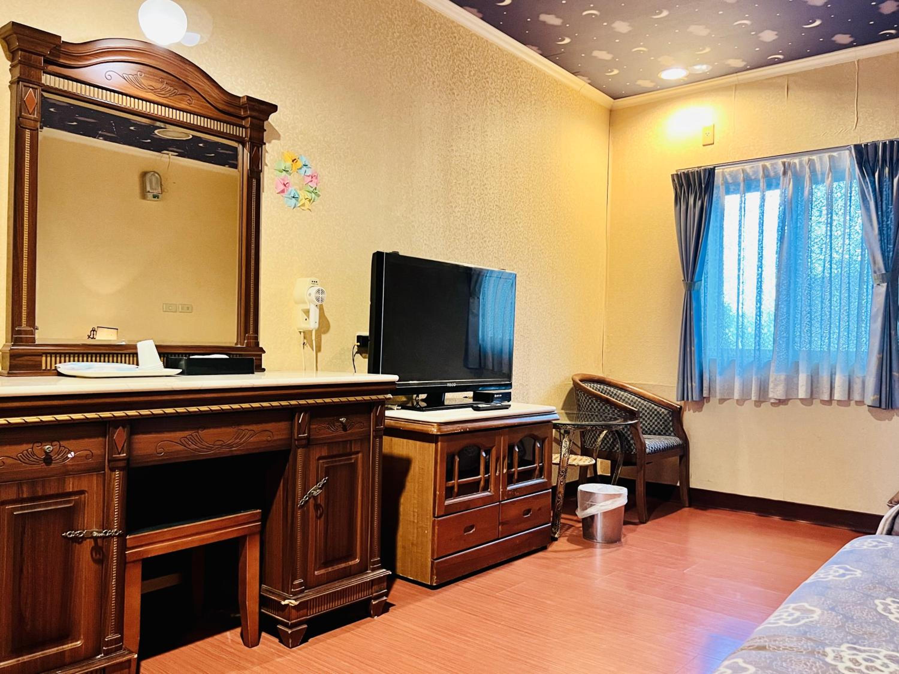 Quadruple Room with Private Garage photo 2