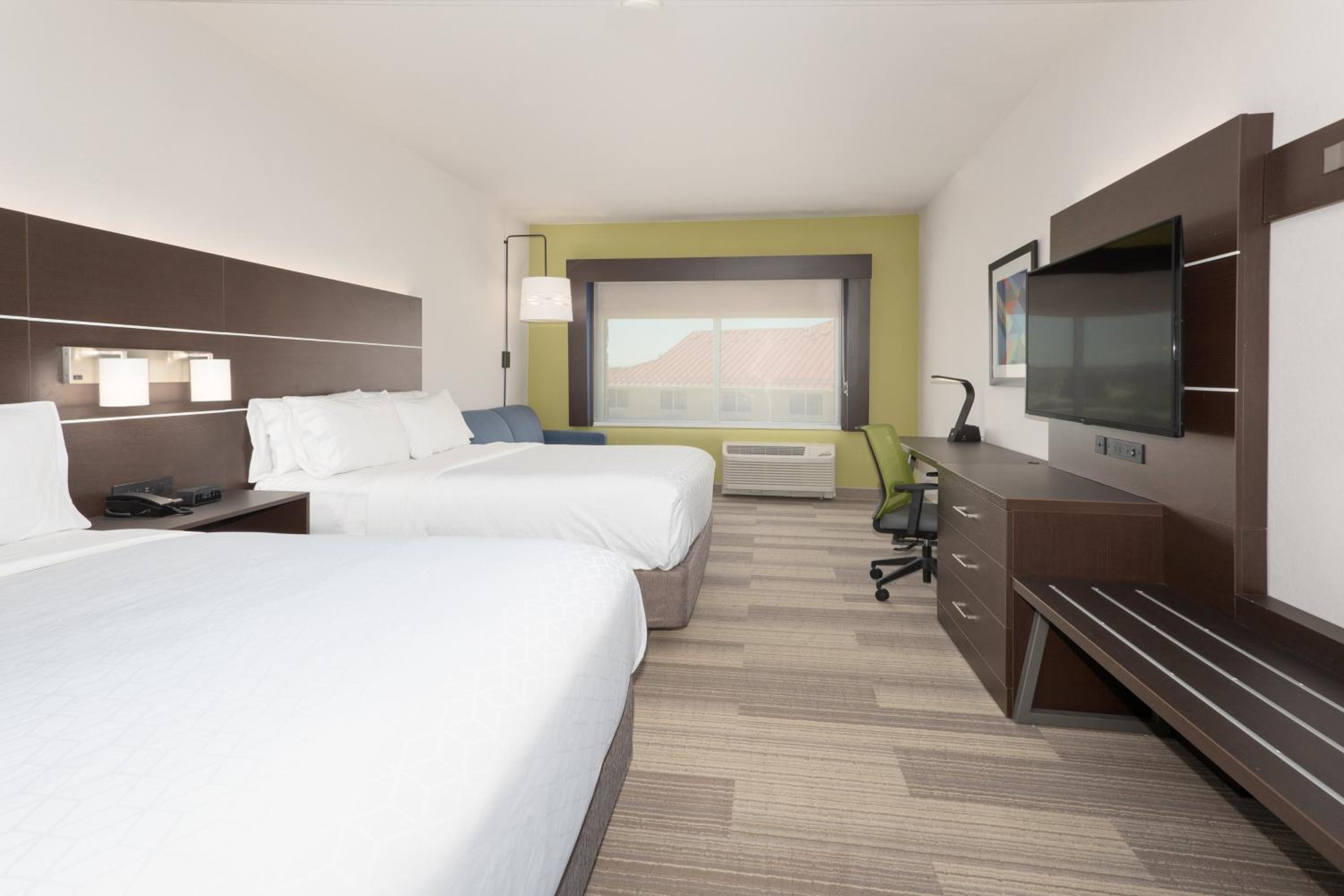 Standard Room - Photo 7