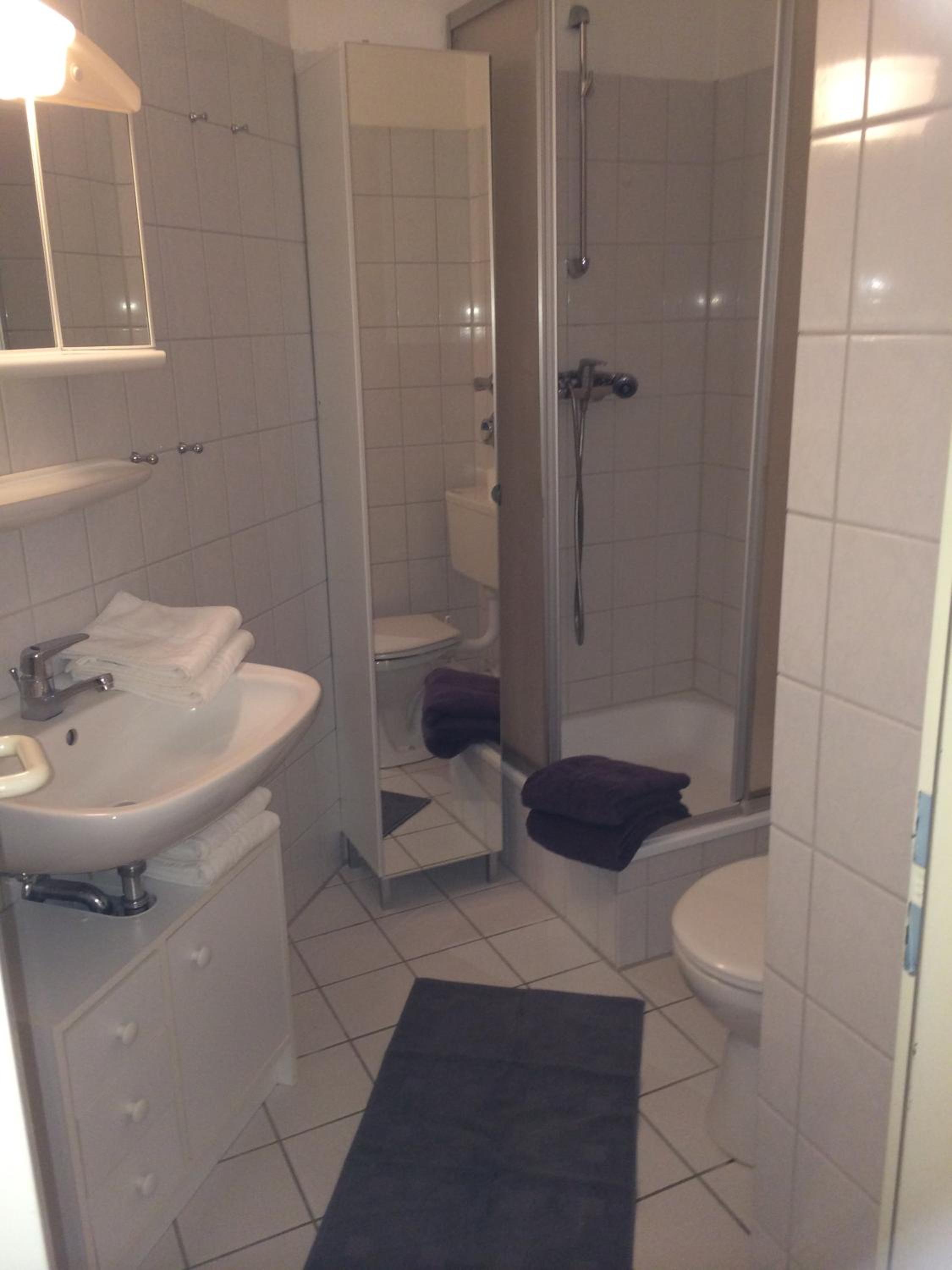 Studio Apartment photo 3