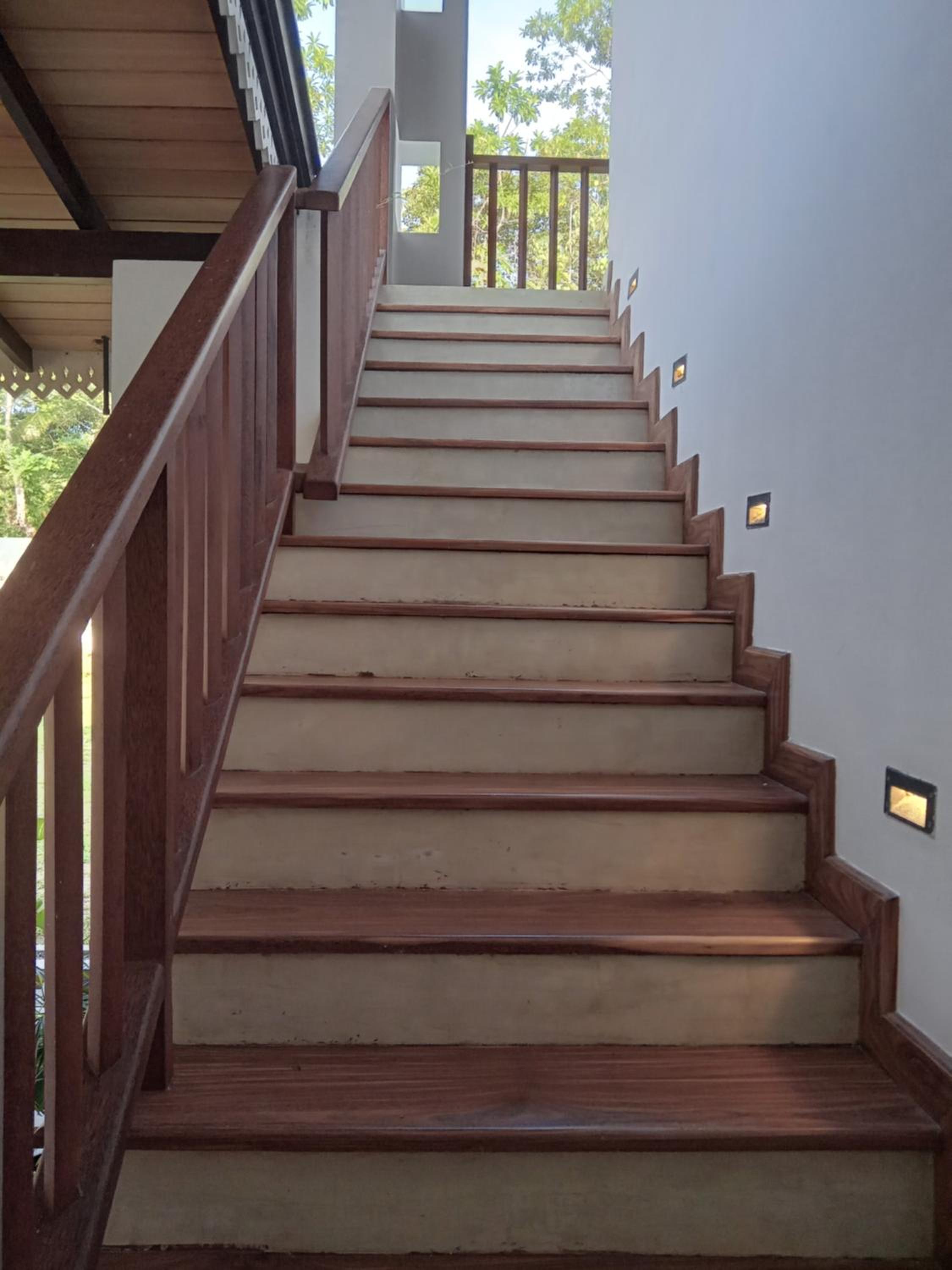 Villa photo 2