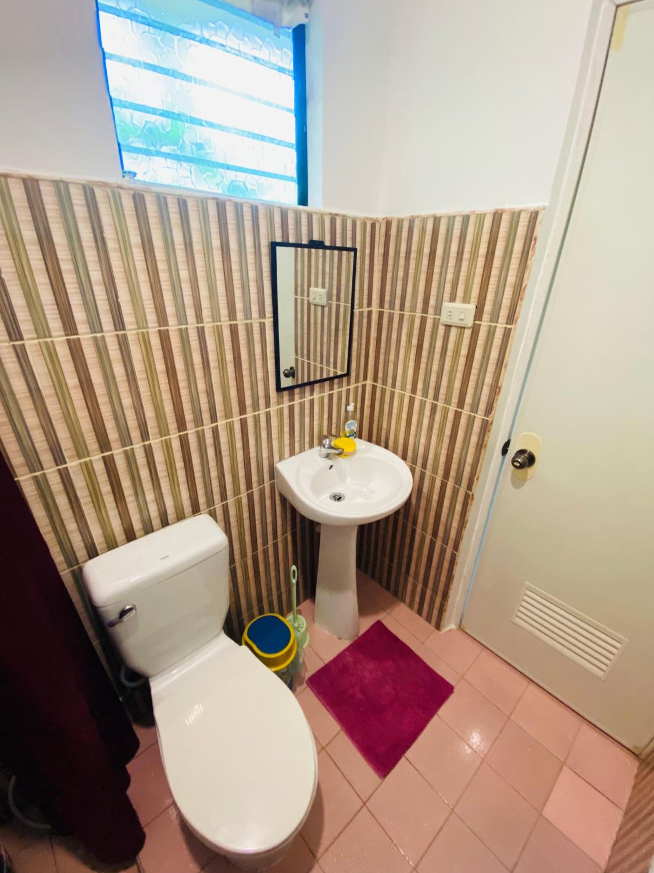 Deluxe Double Room - Photo 8