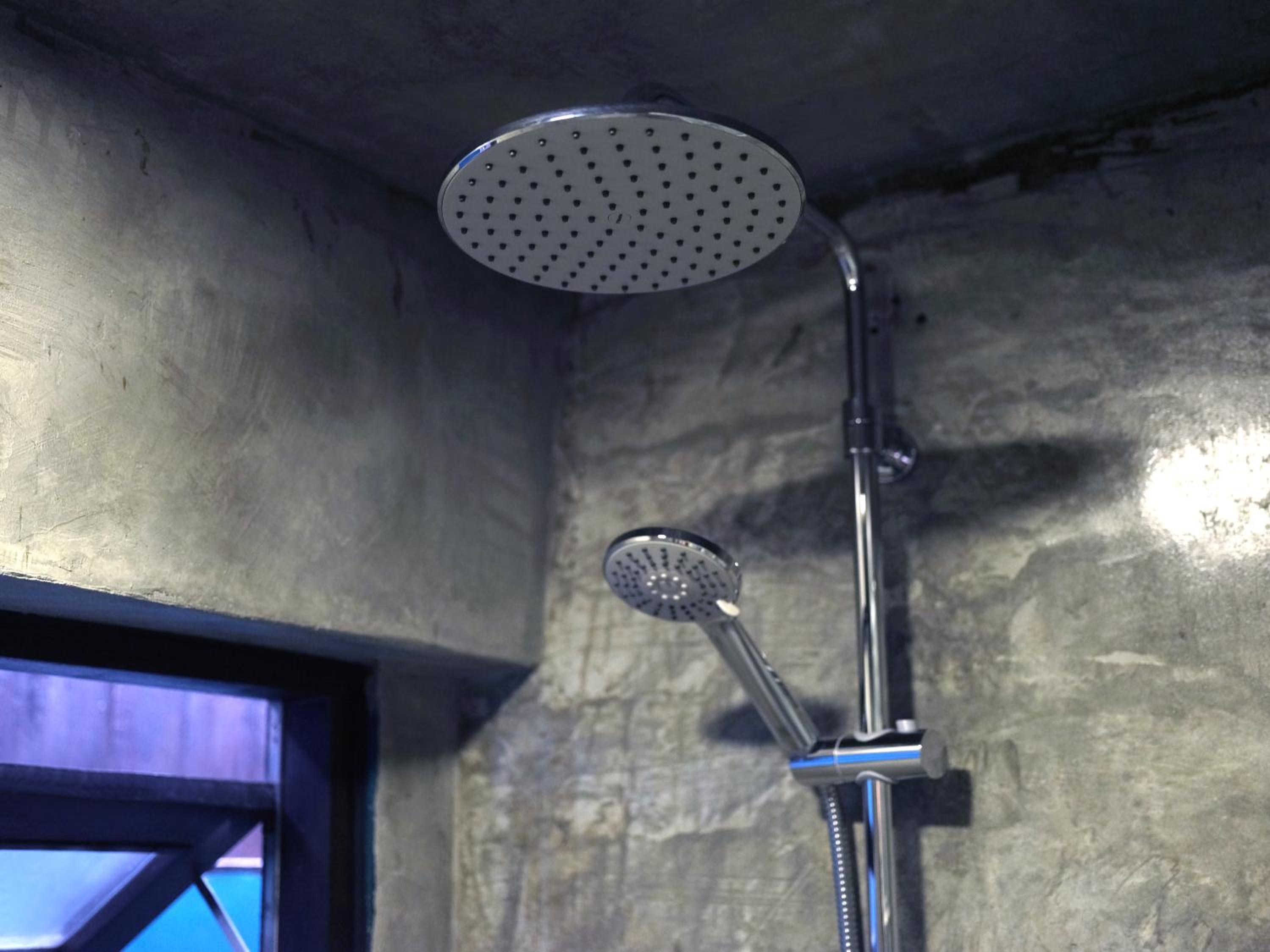 Deluxe Double Room with Shower photo 3