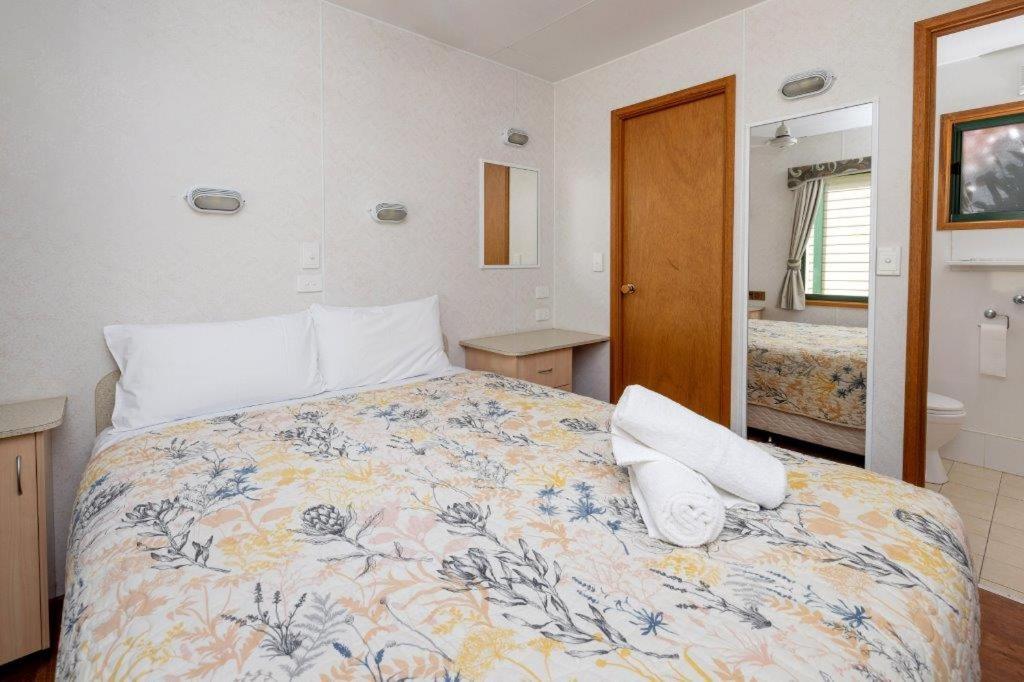 Standard One-Bedroom Cabin - Not Pet Friendly photo 1