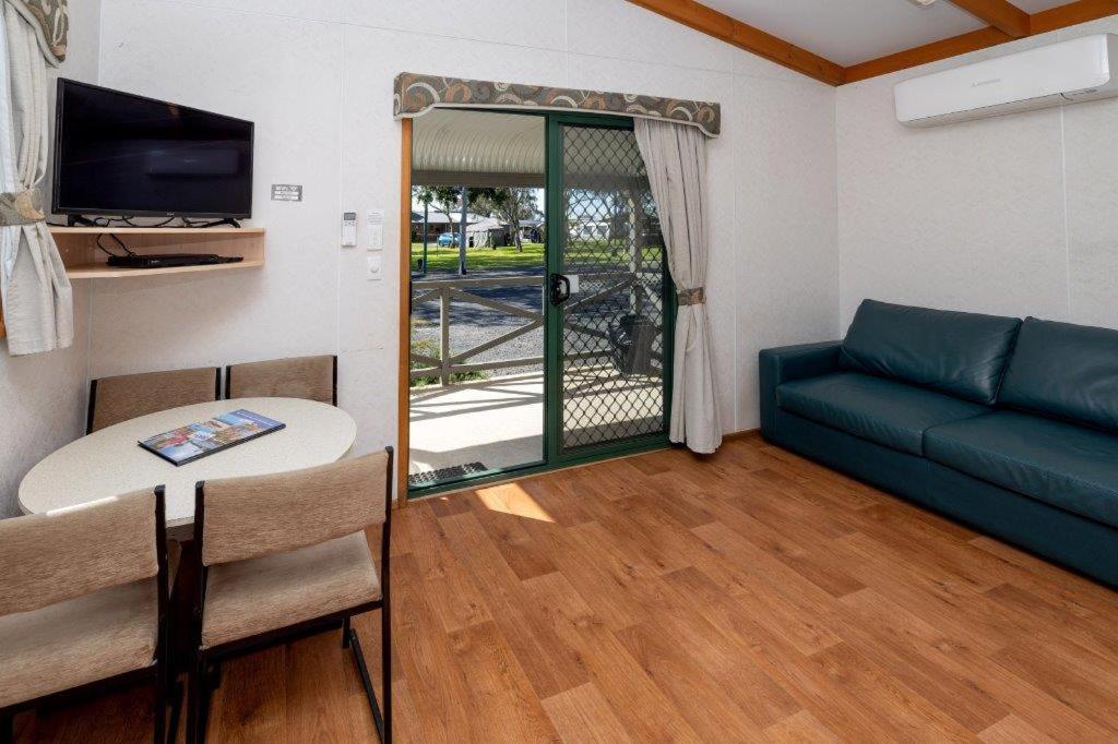 Standard Two-Bedroom Cabin- A photo 1