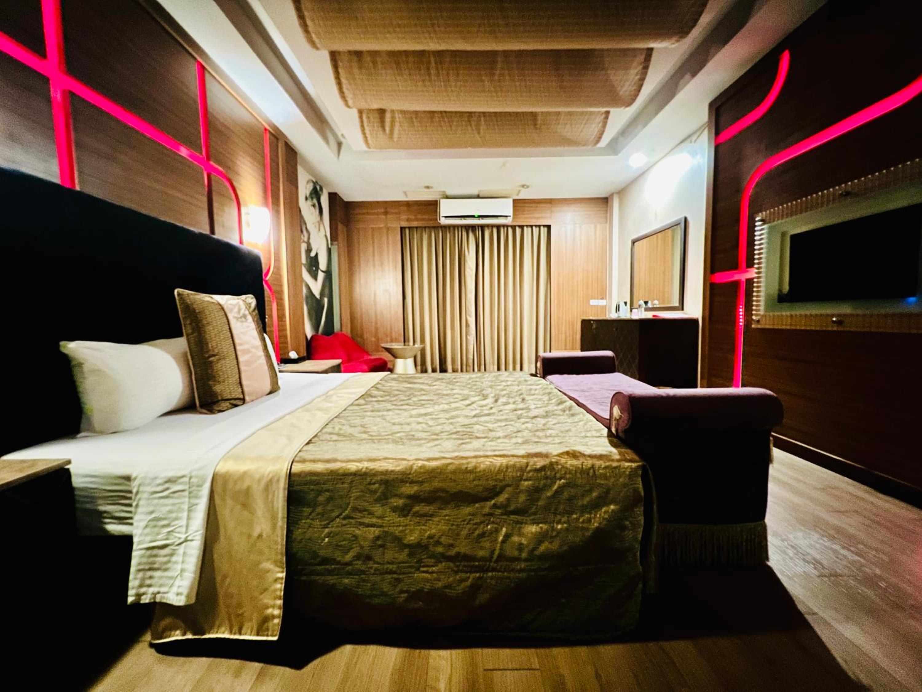 Superior Double Room photo 3