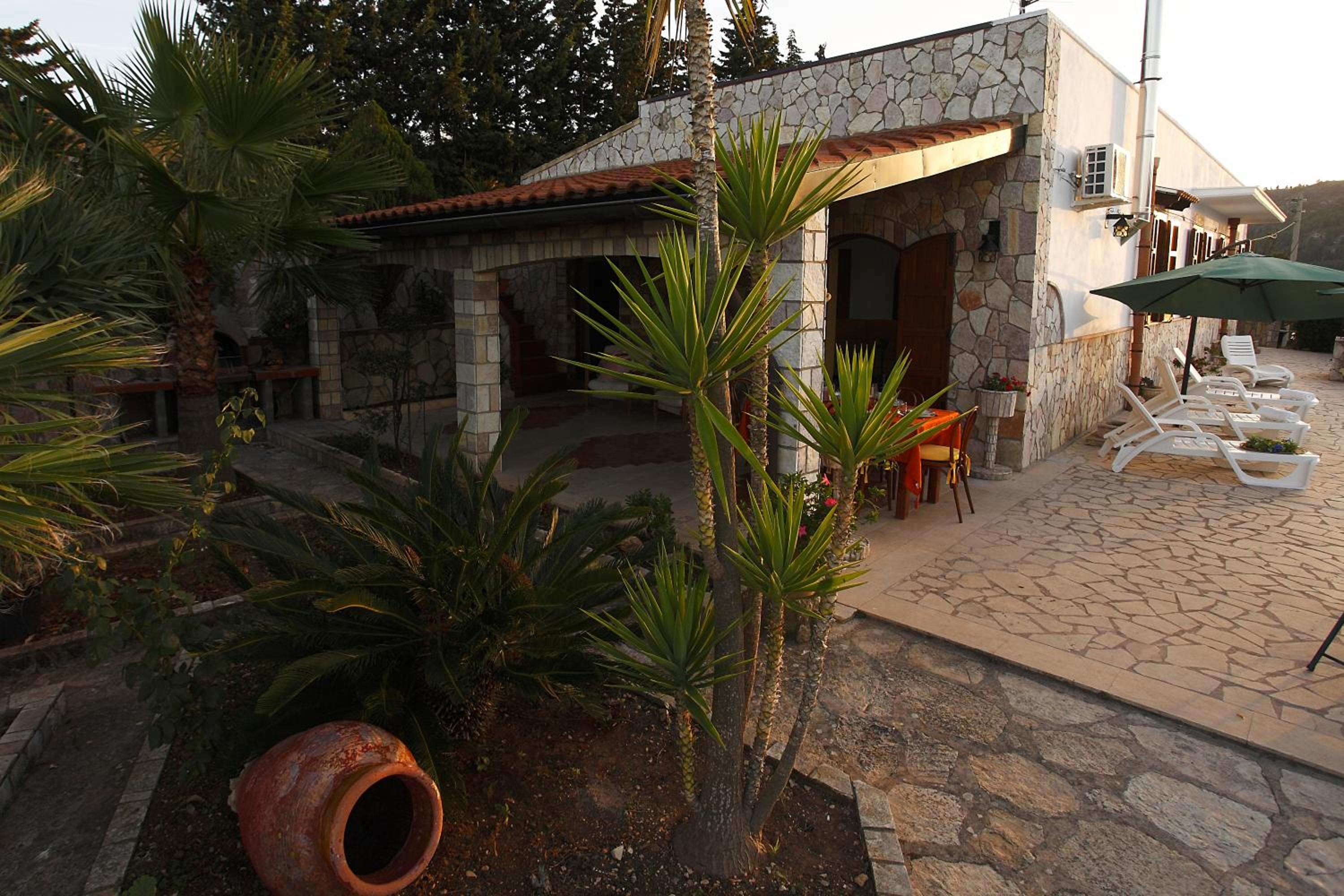 Villa with Sea View photo 2