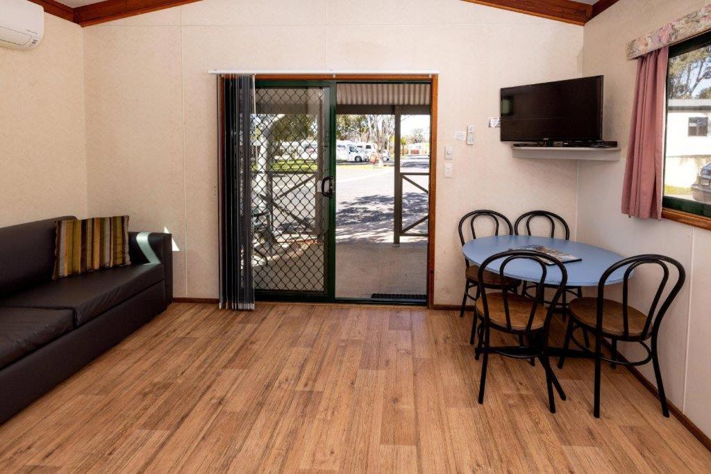 Economy Two-Bedroom Cabin - Not Pet Friendly photo 1