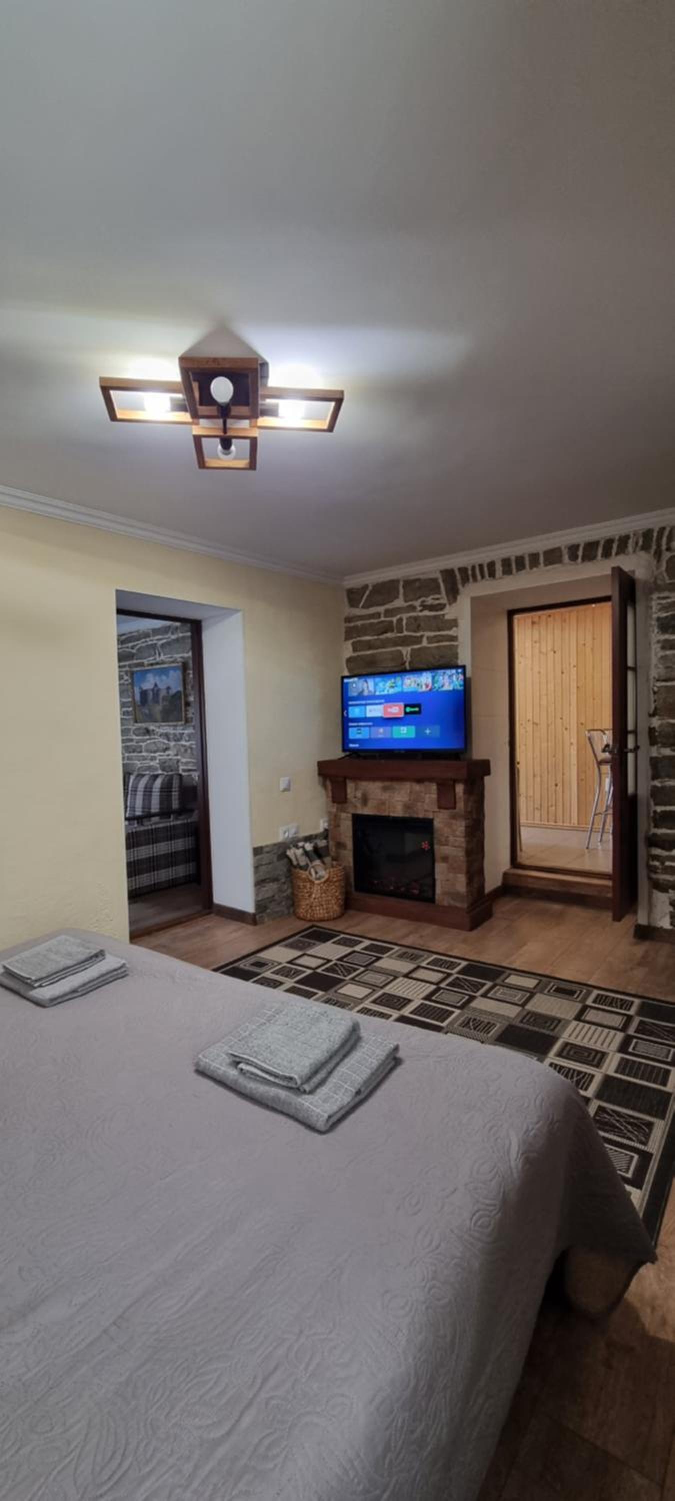 Three-Bedroom Apartment photo 1