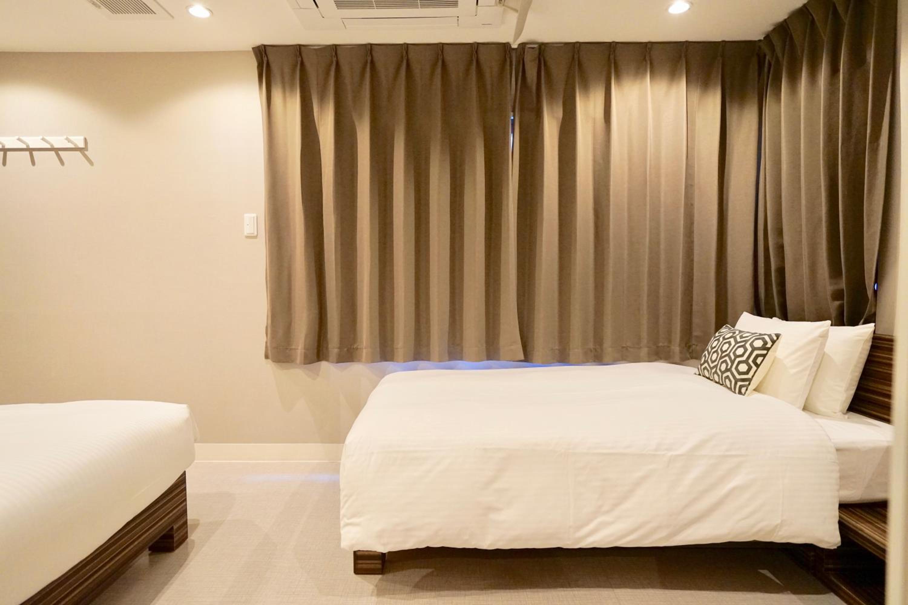 Standard Twin Room - Main Building photo 2