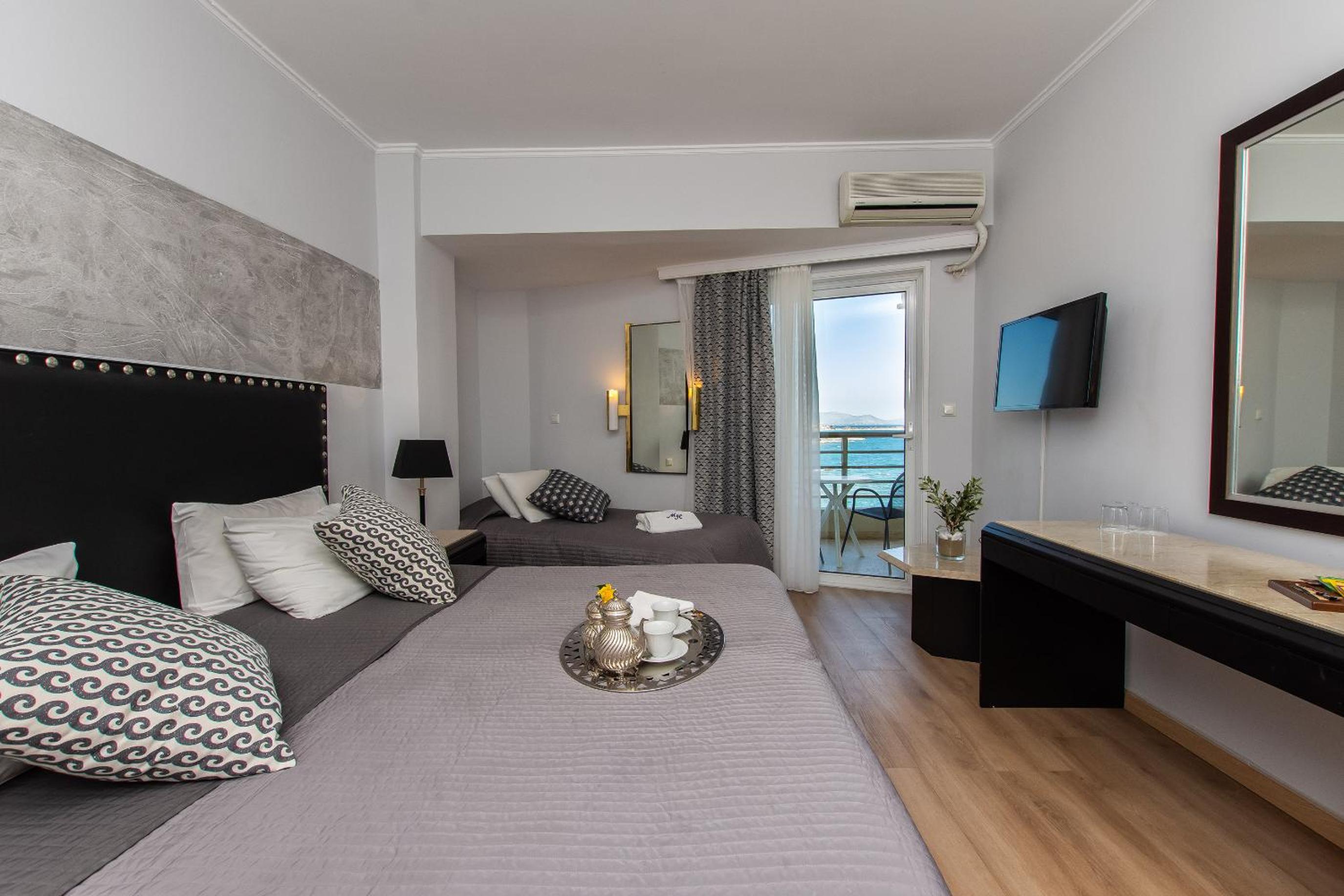 Triple Room with Sea View photo 3